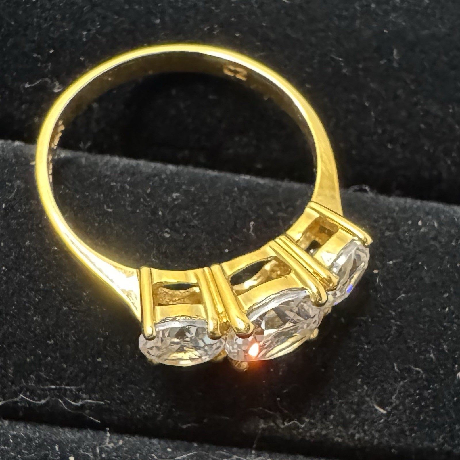 14k Yellow Gold Ring 3 Cubic Zirconia Stones Size 6.5 Signed RP 2.7 Grams