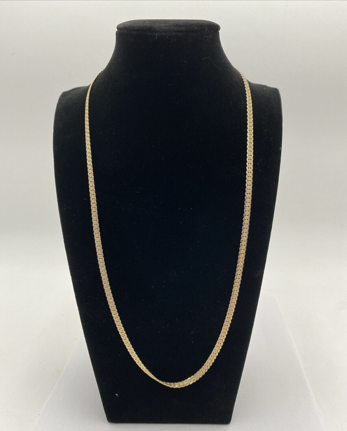 Gold Tone Metallic Linked Chain Necklace 23″ Lobster Spring Clasp Vintage