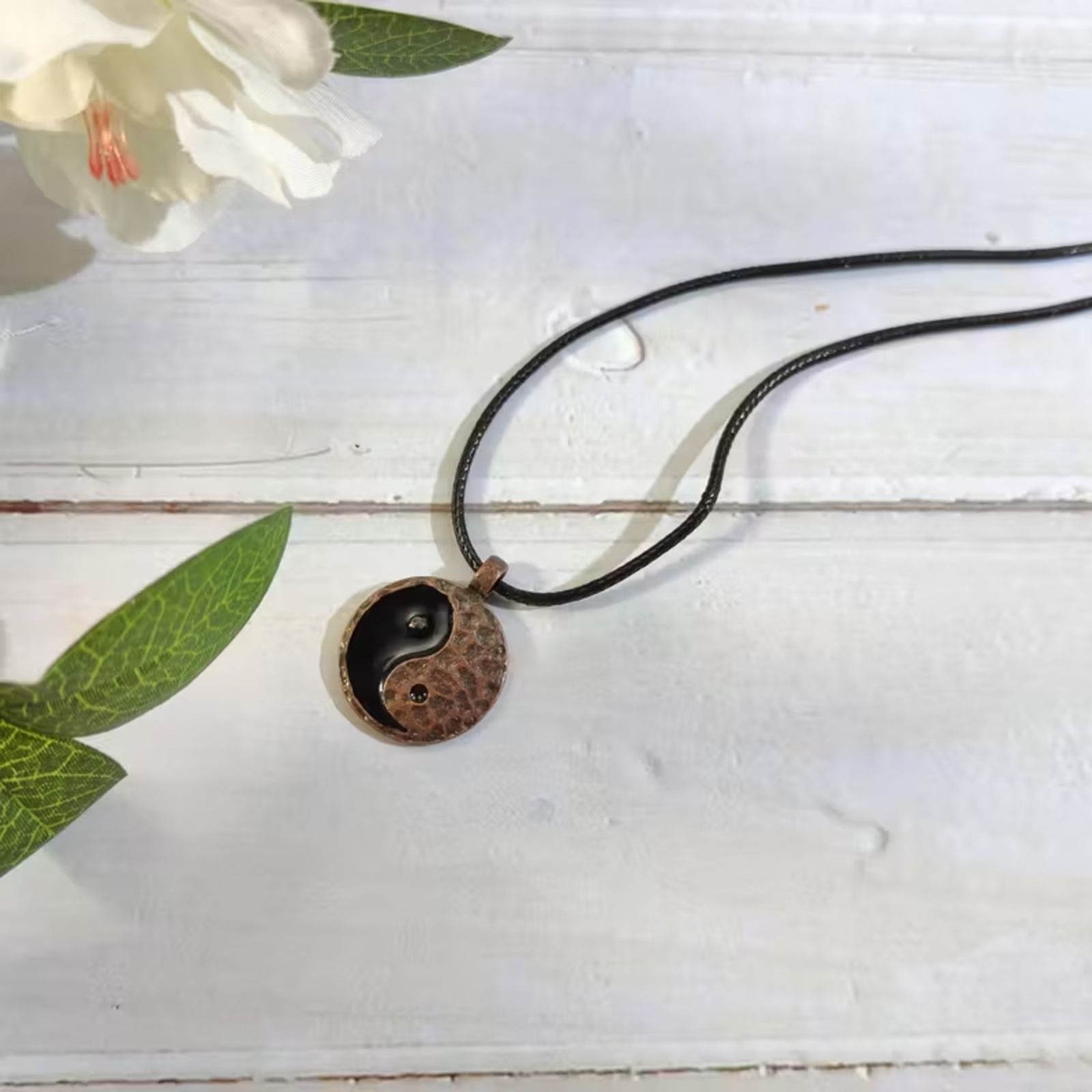 Ying Yang Charm Pendant Necklace Round Tai Chi Boho Chinese Amulet 2-Tone Vintge