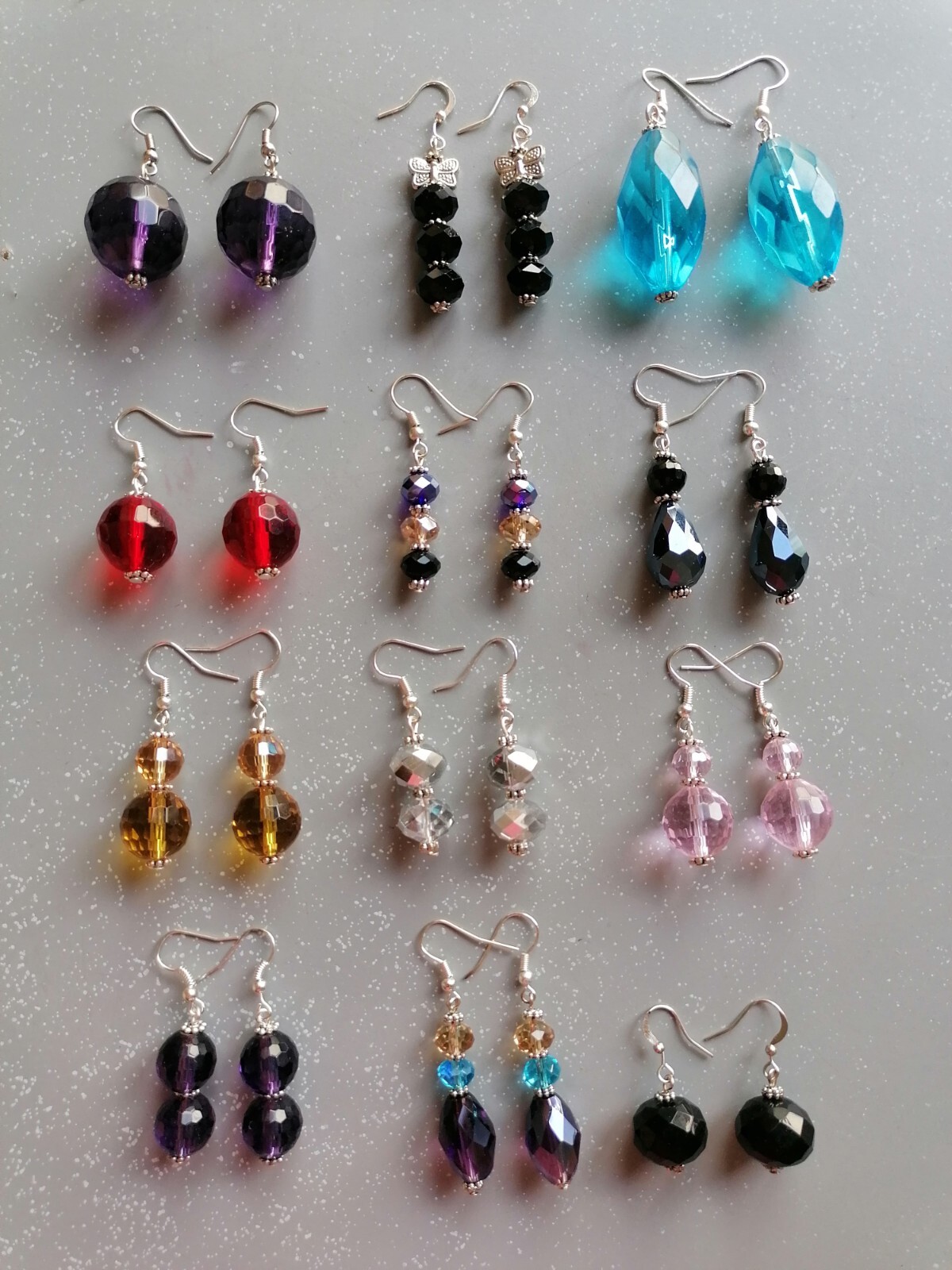 Lot of 12 Vintage Jewelry Earrings Jewelry N.D