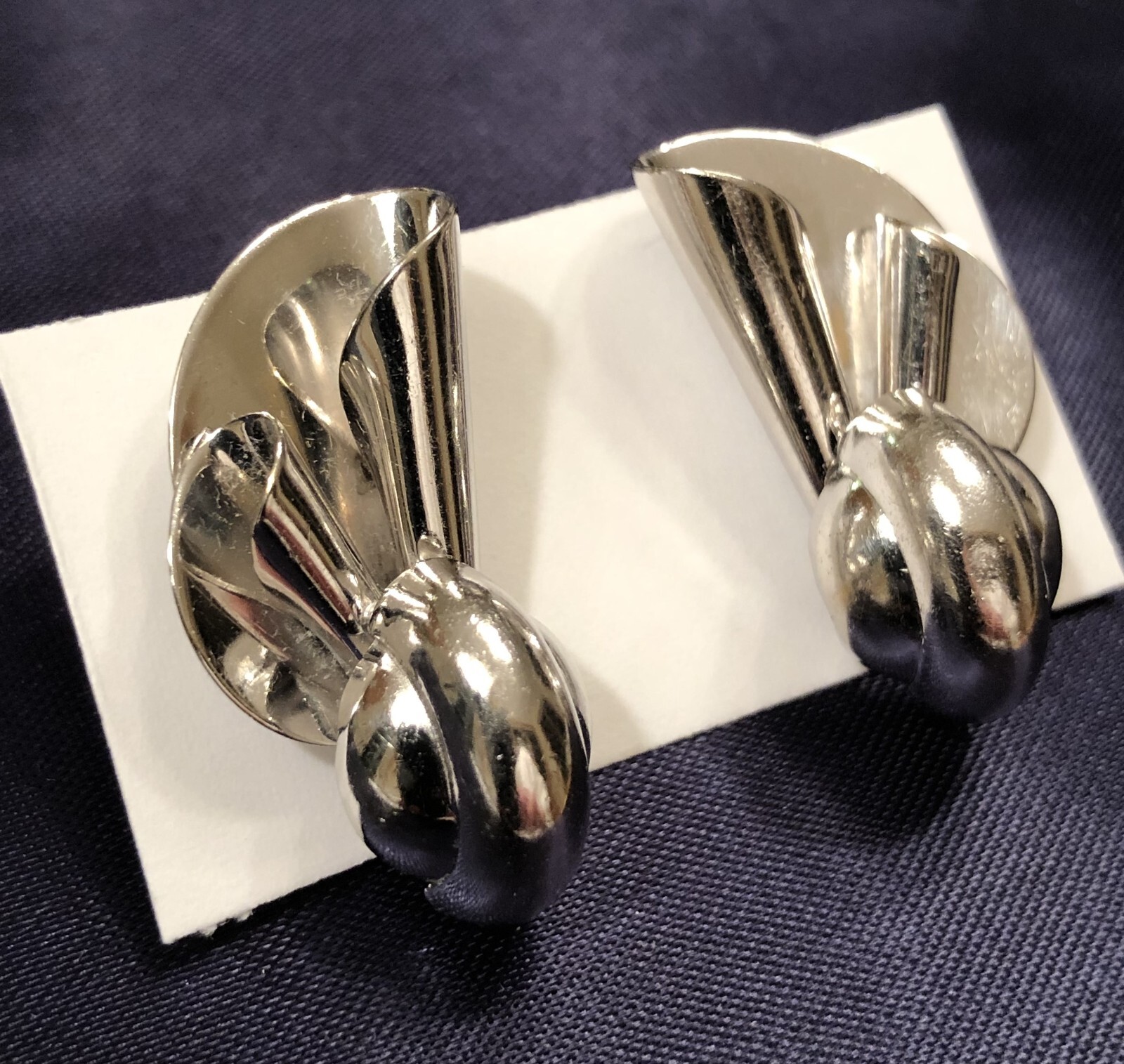 Vintage Silver Tone, Art Deco, Art Nouveau, Ball & Cone, Metal, Earrings