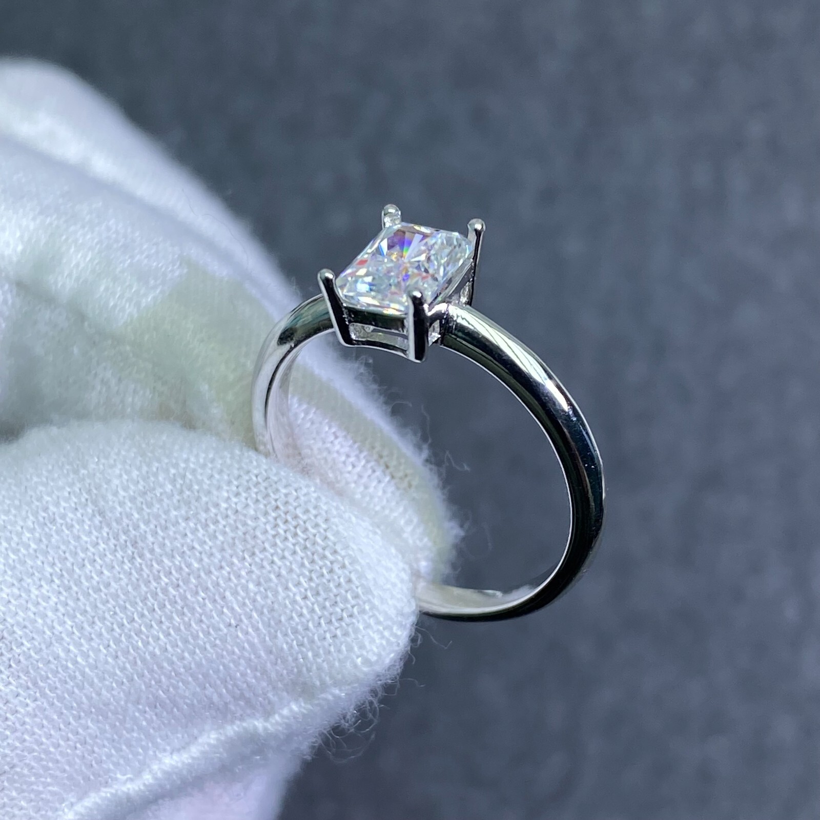 1Ct D-color Moissanite Radiant Cut S925 Sterling Silver Gold Plated Ring #90
