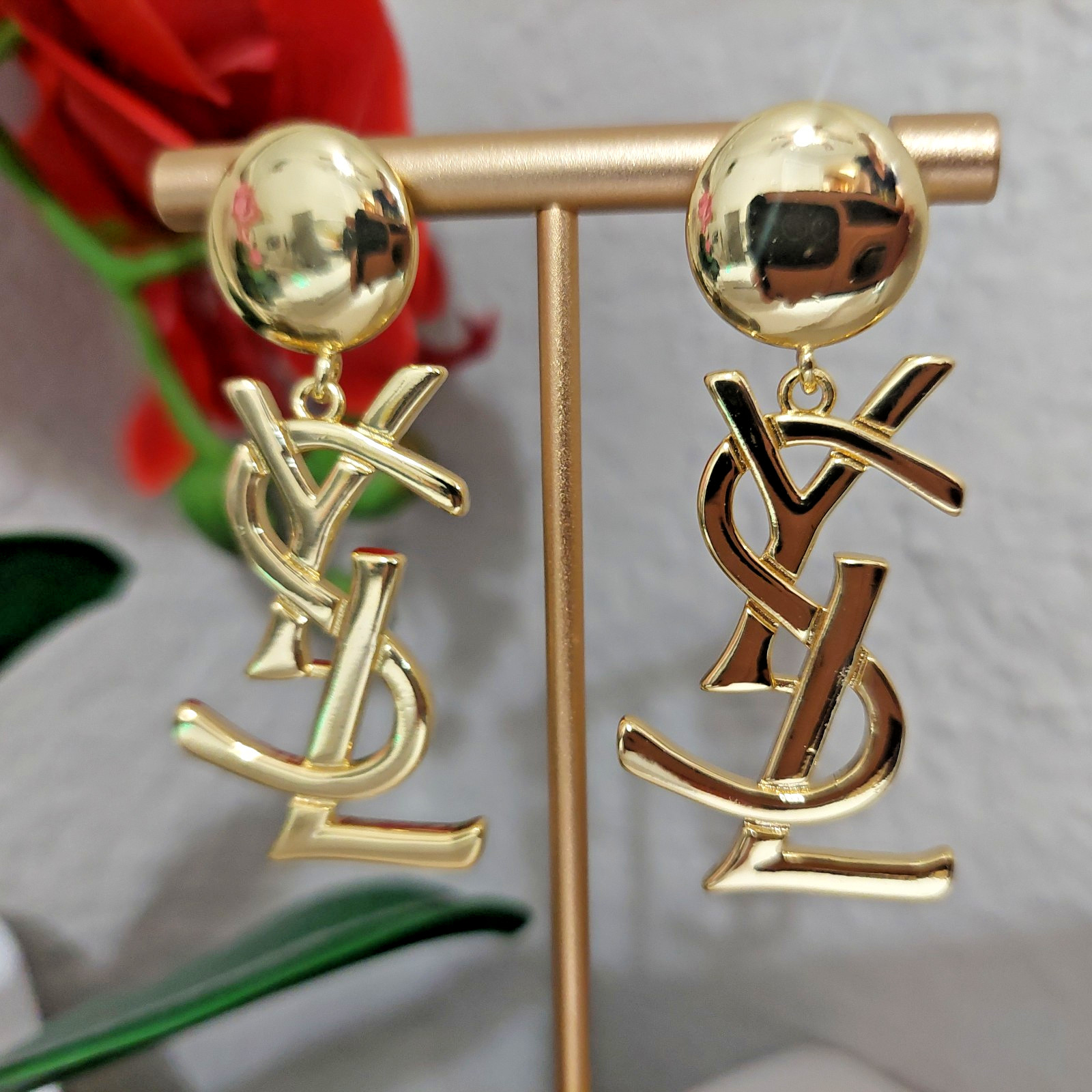 Auth. YVES SAINT LAURENT YSL Dangle Drop Large LOGO EARRINGS Gold Tone