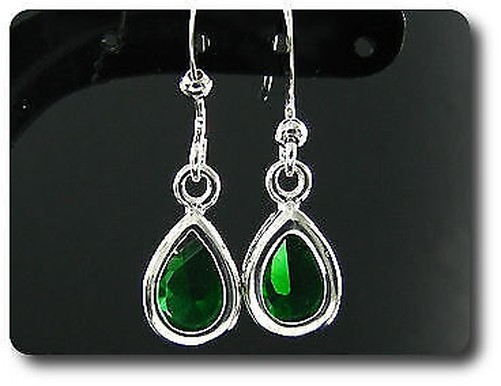 Emerald Earrings 2X7 Mm White Gold Plated 18K
