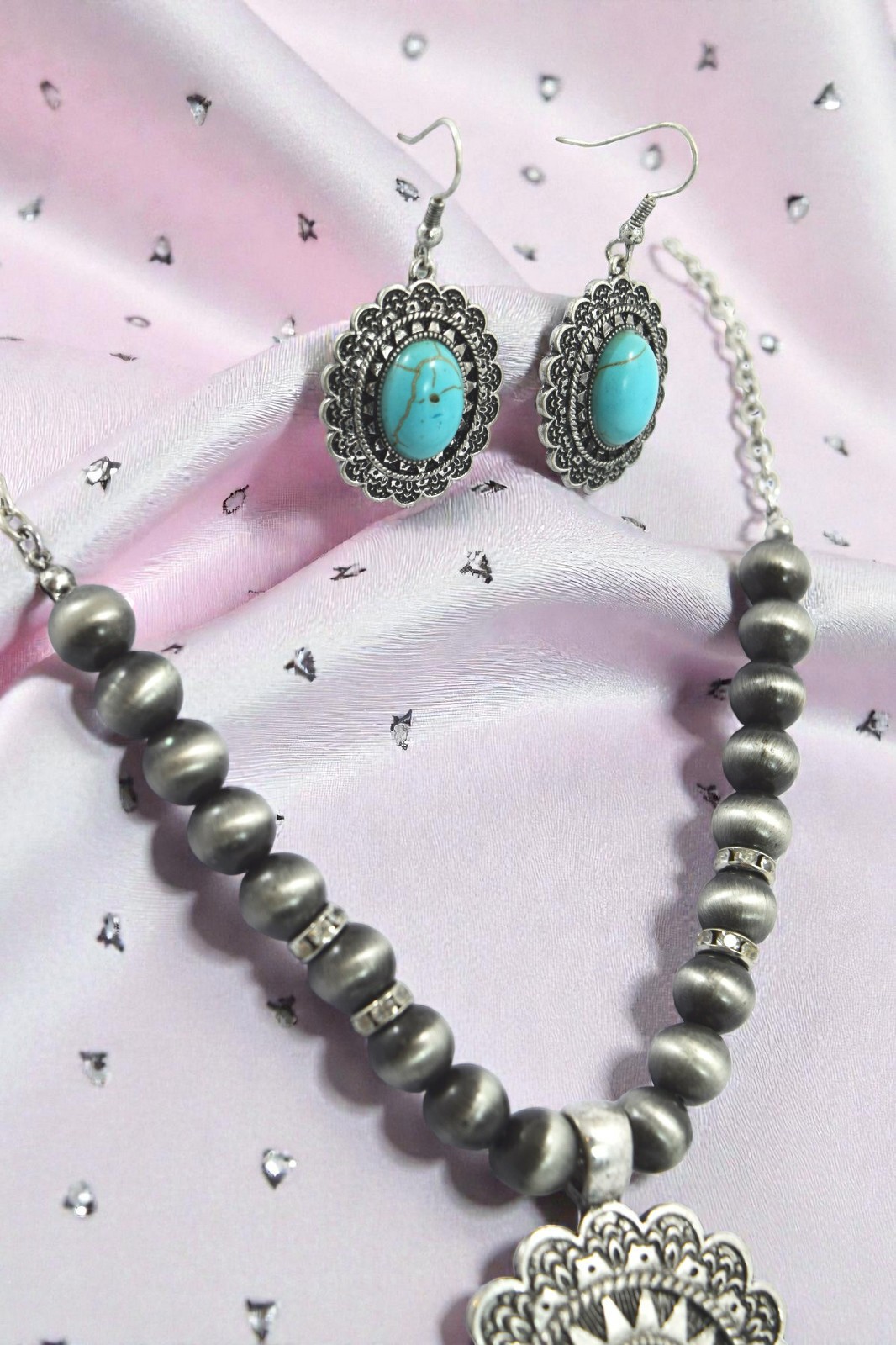 Cowgirl jewelry Boho Blue Faux Turquoise Pendant Necklace & Earrings Set For Her