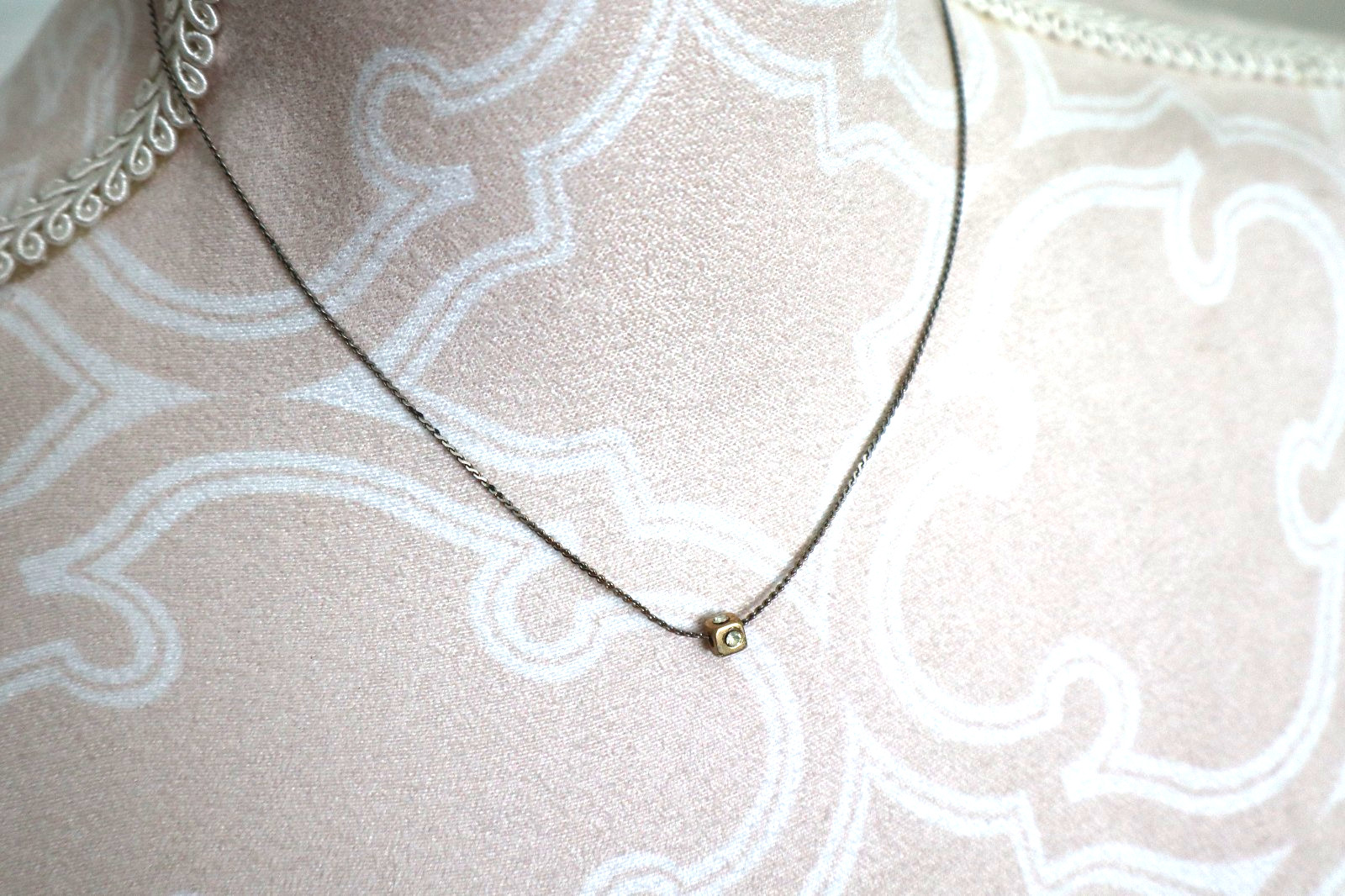 Vintage 16″ Juvenile Gold Chain Necklace w. Pendant Diamond Chip Spring Ring
