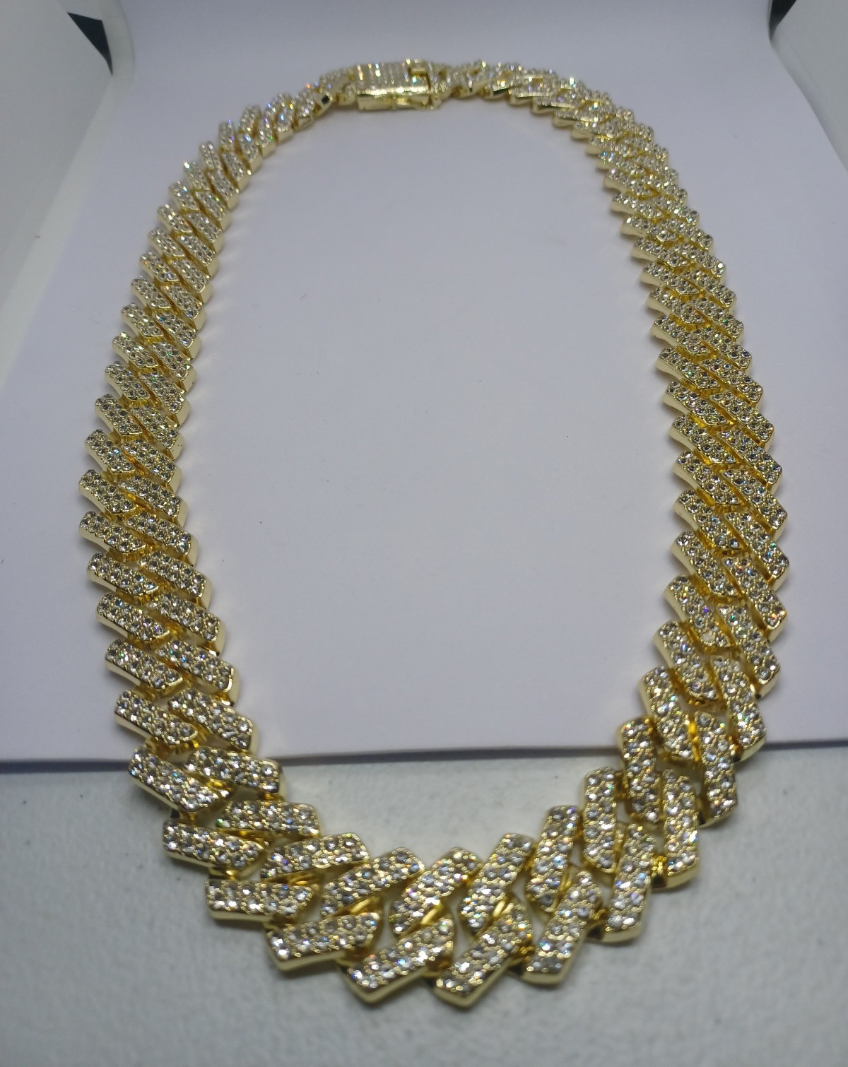 24″ Stainless Steel 20 mm. Gold Tone Curb Cuban Link Pavé Crystal $300 Retail