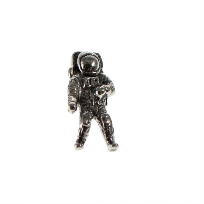 Astronaut Pewter Lapel Pin Badge/Brooch Spaceman Space Nasa Sci Fi BNWT/NEW Gift