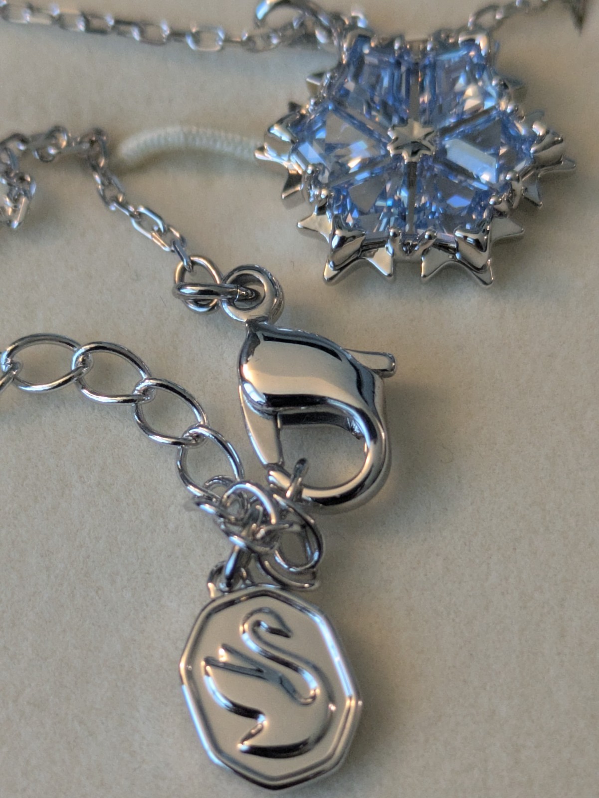 Swarovski Snowflake Pendant Necklace – Blue Zirconia – Rhodium Plated – NEW