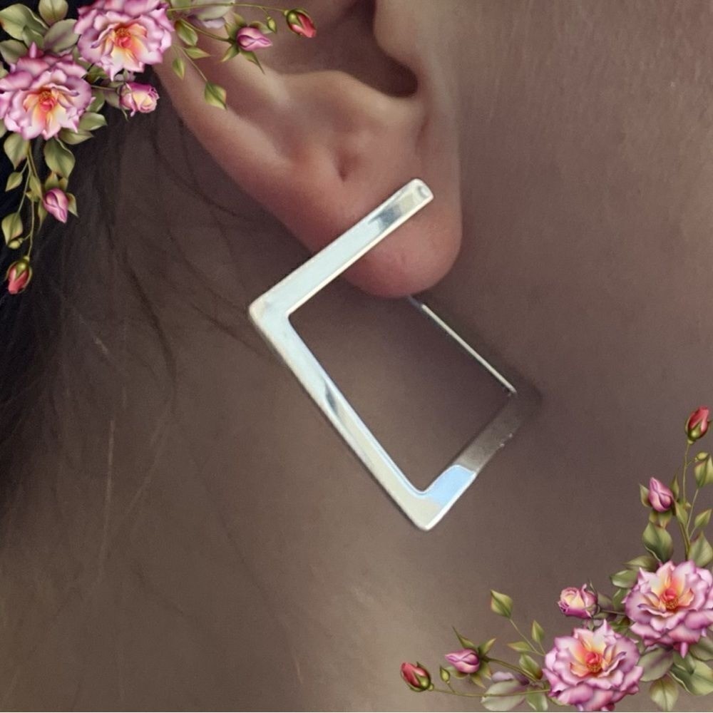 Geometric Design Cuff Hoop Earrings