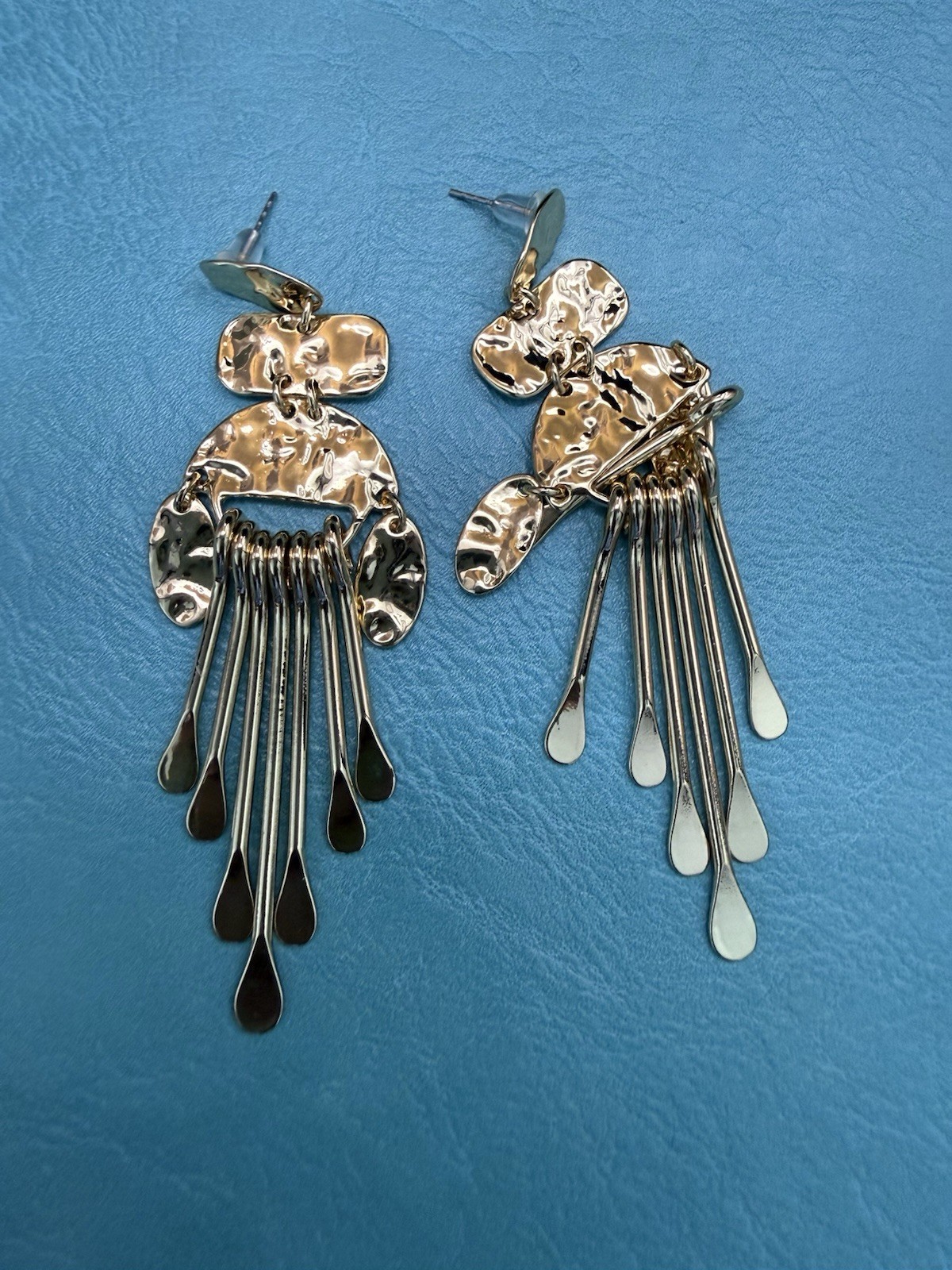 Gold Tone Hammered Dangle Drop Earrings Metal Butterfly Closure 9.1cm 2.3cm