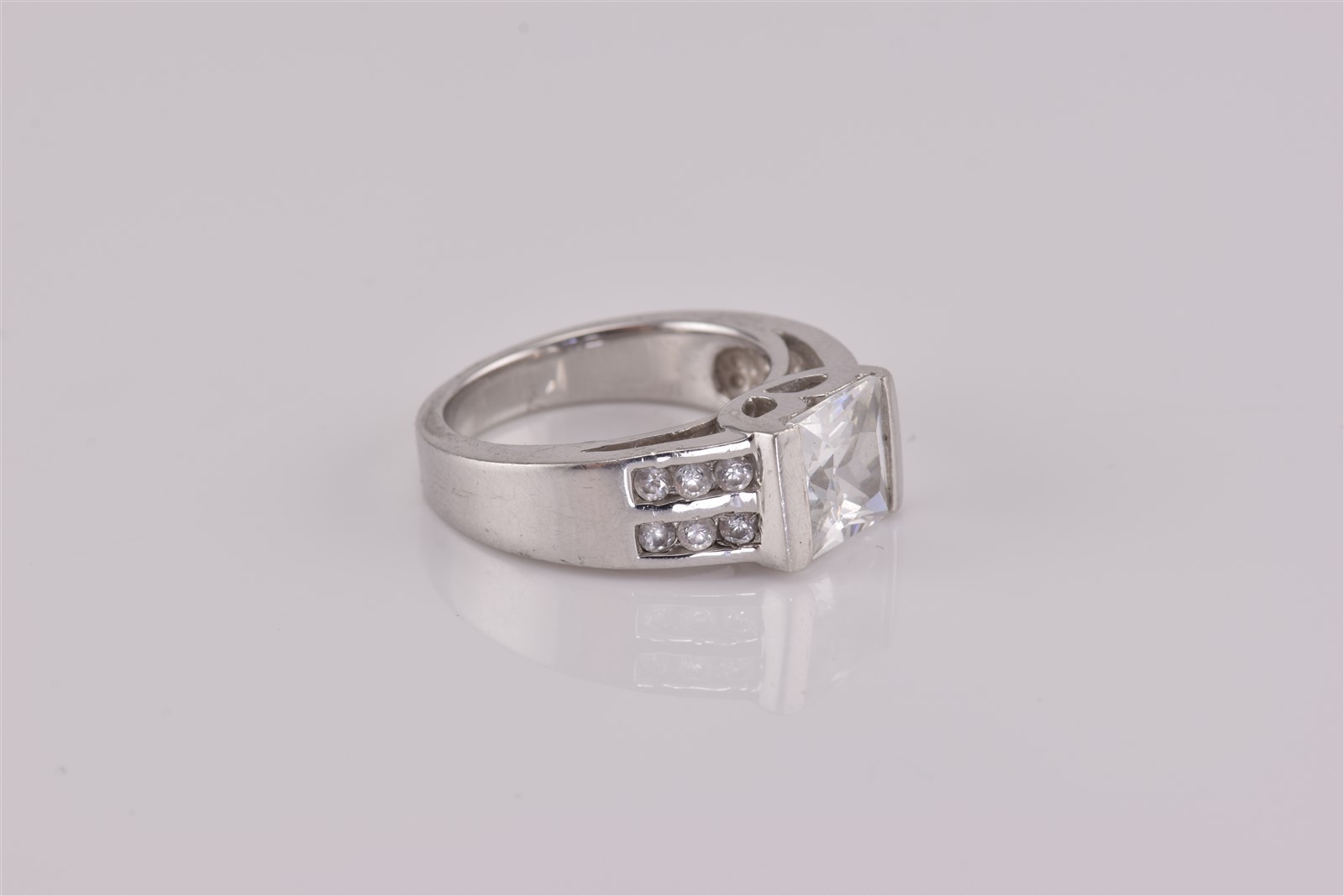 Sterling Silver Tension Set Cubic Zirconia Channel Set Band Ring 8g 925 Sz: 7