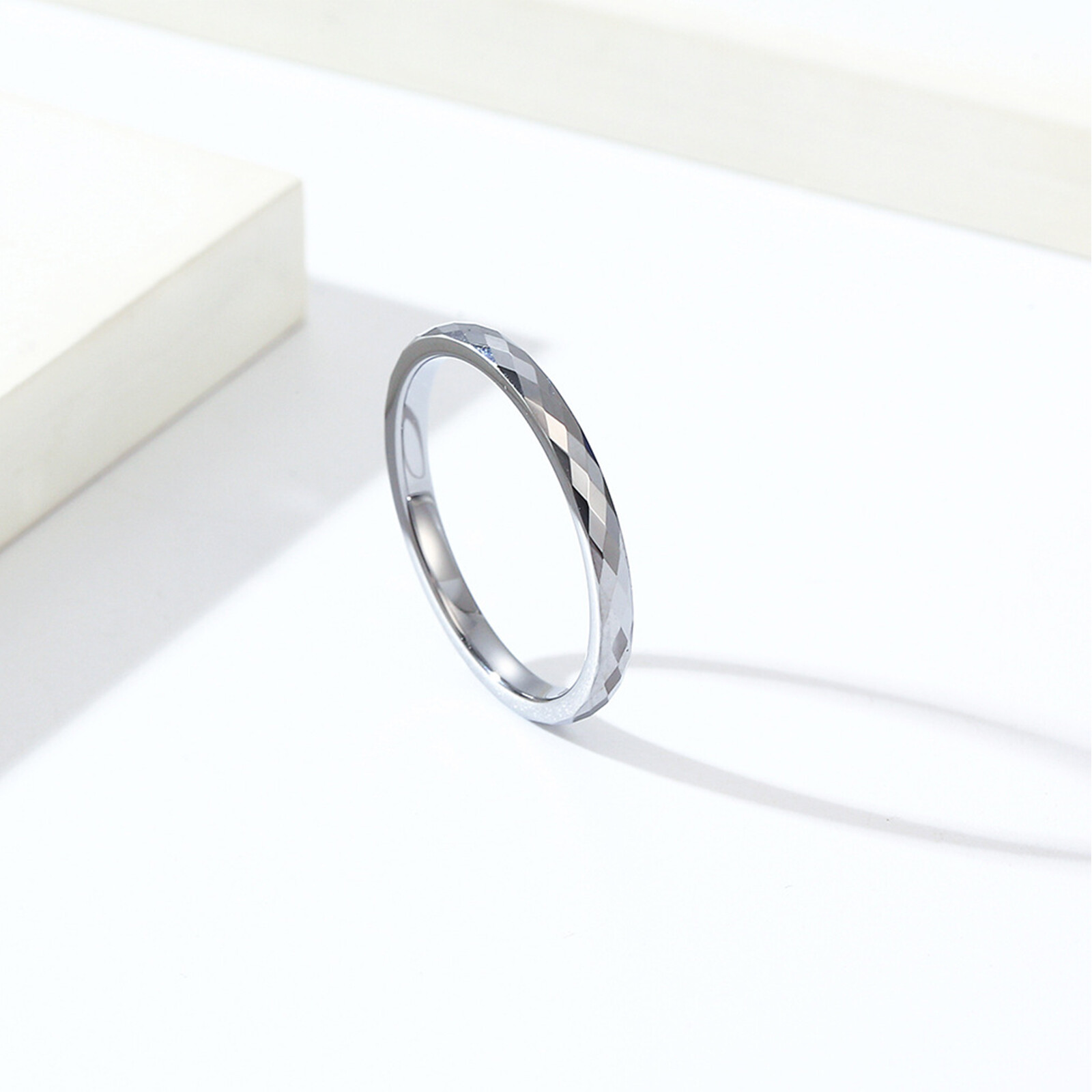 Women’s Charm Multi-faceted Tungsten Carbide Ring Wedding Engagement Band 2mm