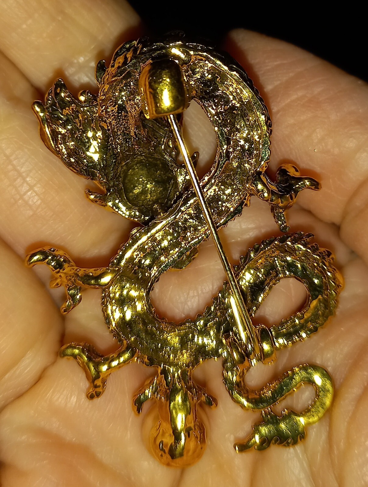 VINTAGE STYLE GOLDTONE DRAGON & PINK FAUX PEARL BROOCH LOVELY GLAMOROUS CHINESE