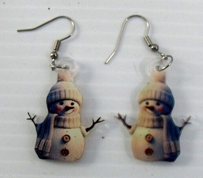 Snowman Earrings Womens Christmas Winter Jewelry Flat 3D Pom Pom Hat New