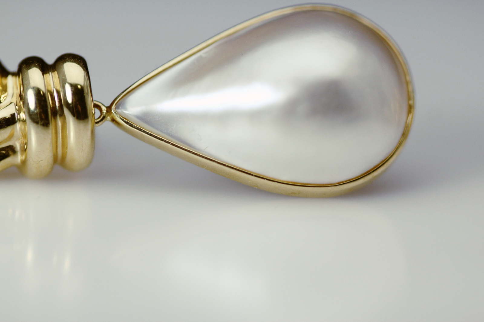 14K Yellow Gold Pearl Teardrop Dangle Earrings 13.3 grams (EAR5725)