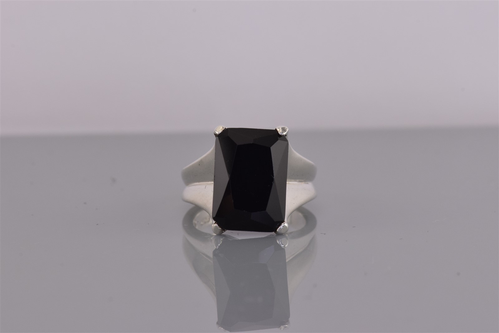 Sterling Silver 15mm Faceted Black Onyx Wedged Band Ring 925 Sz: 5