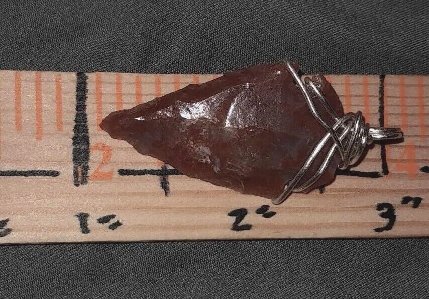 New Hand Knapped natural stone Arrowhead pendants necklaces heritage warriors