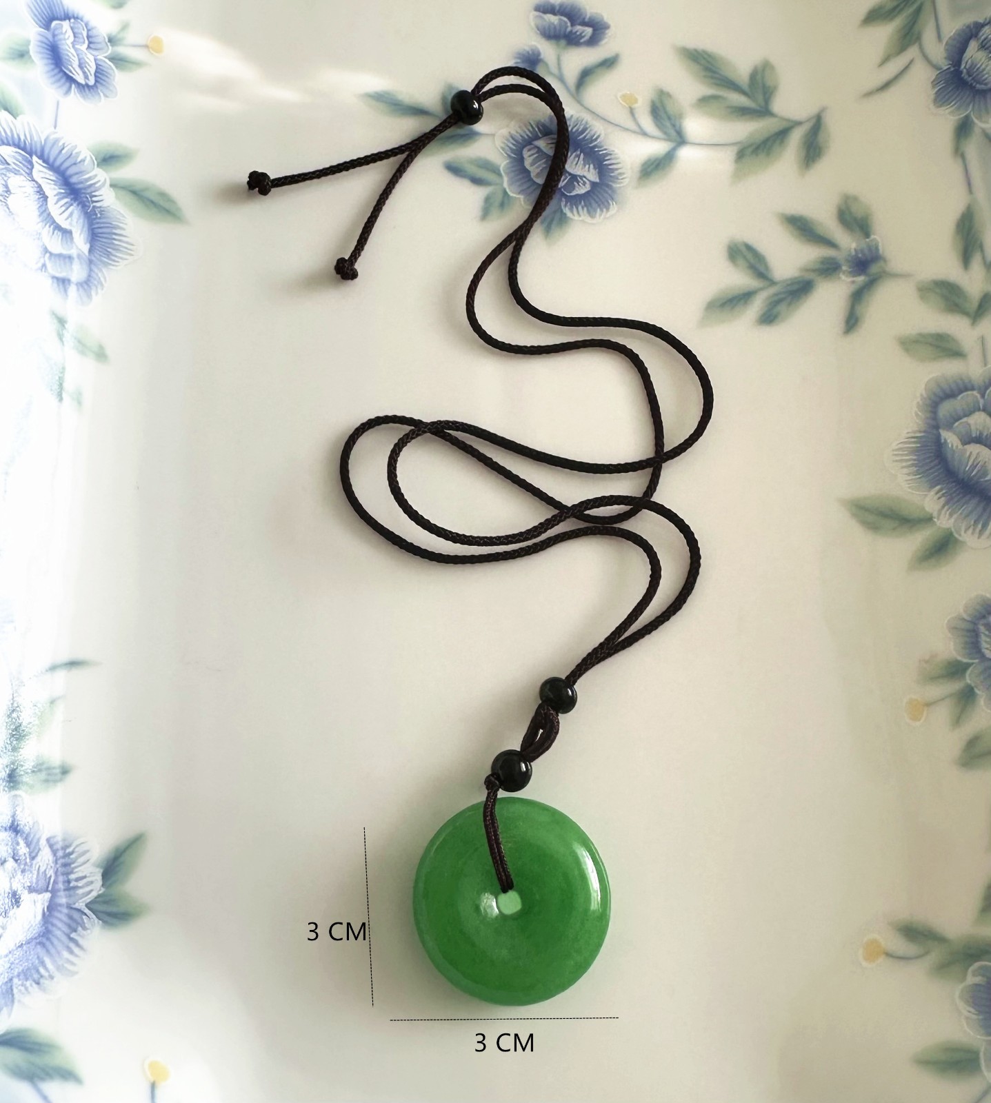 Feng Shui Green Jasper Safety Button Peace Donut Lucky Pendant Necklace Amulet