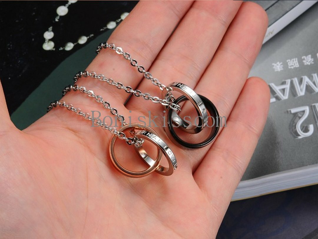 Stainless Steel ” Forever Love ” Ring Pendant Necklace Boyfriend Girlfriend Gift