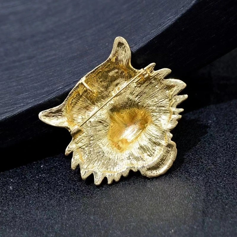 Statement Tiger Head Roaring Brooch Pin Pendant Gold Tone Rhinestone Black Ename
