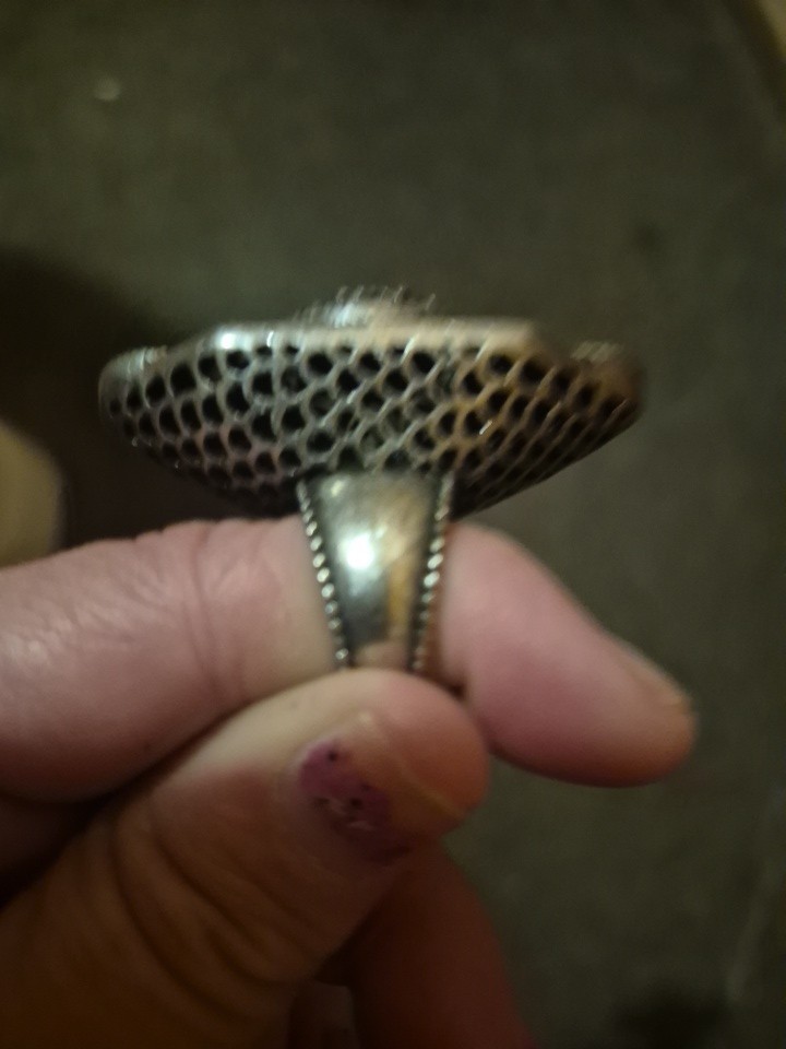 Lea Sophia Womens Ring. Purple and Silver. Size 7. Statement Piece Unique Chunky
