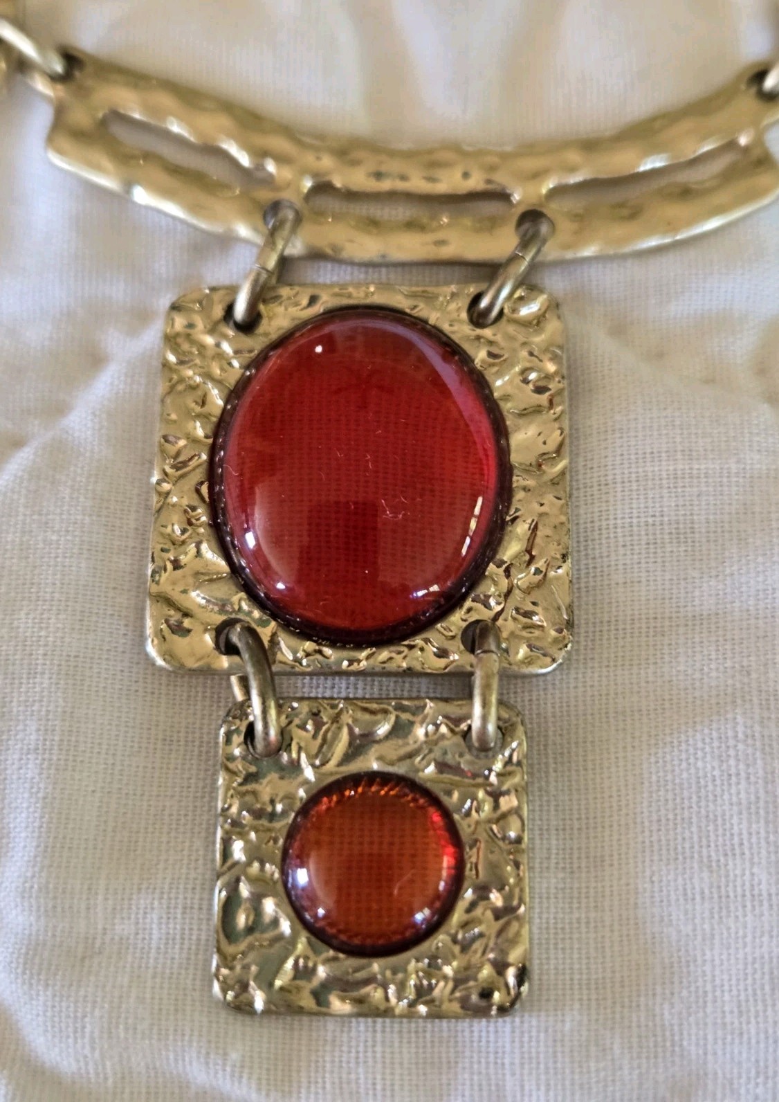 2000 Necklace Red Orange Acrylic Cabochon Y2K Textured Metal Dana Buchman Statem