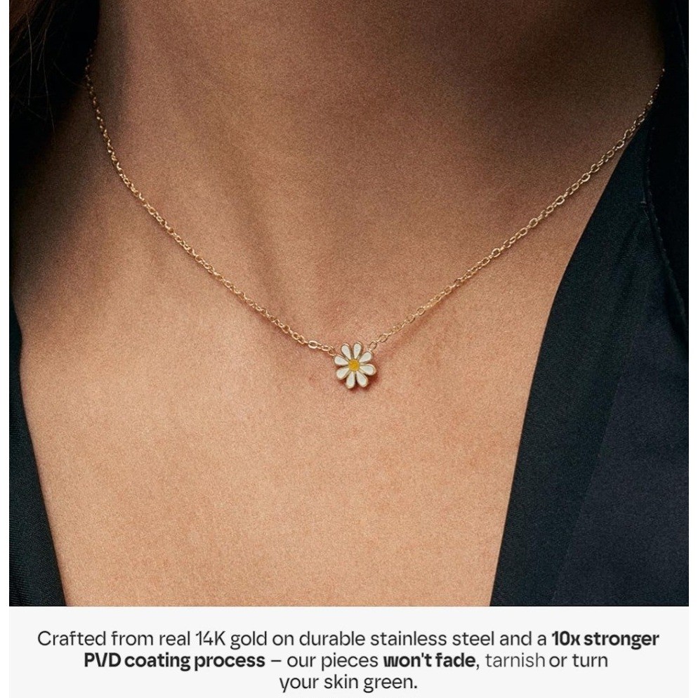Hey Harper Maravilla Daisy Necklace 14K Gold PVD Stainless Steel Floral Pendant