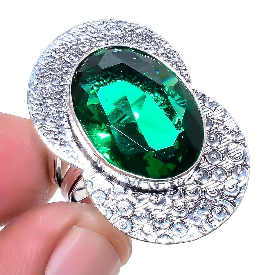 Tsavorite Quartz Gemstone 925 Silver Plated Jewelry Ring s.7 T8691
