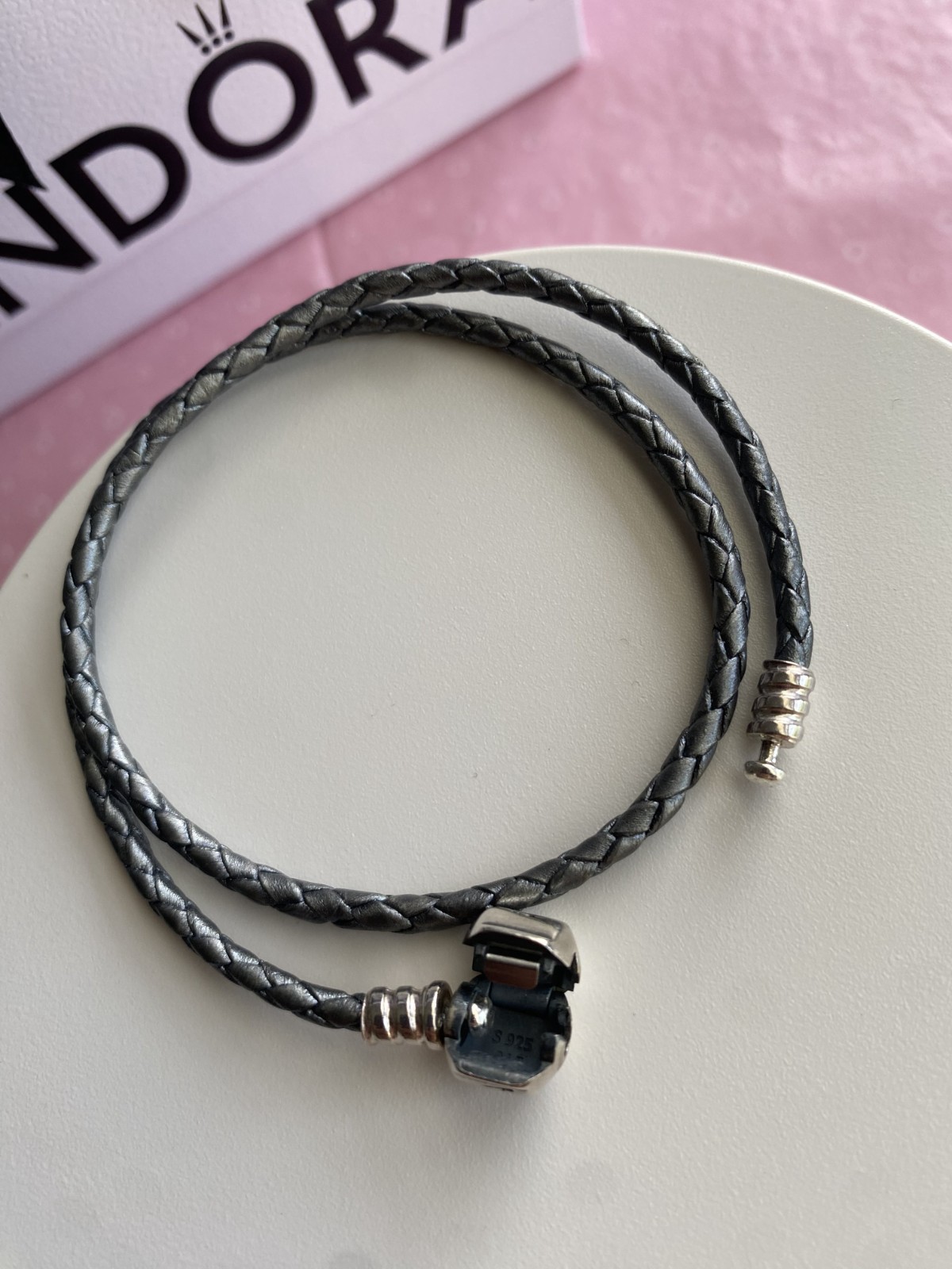 Authentic Pandora Moments Gray Leather Bracelet – ALE SS (S925)