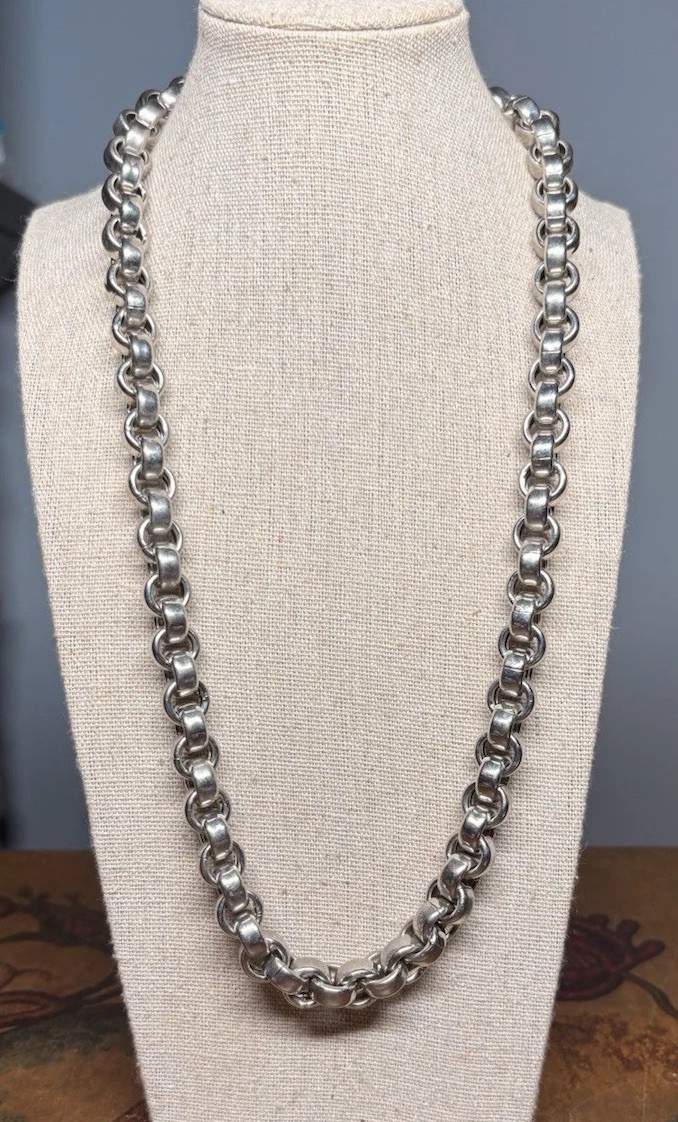 Silver Tone Chunky Rolo Chain Link Necklace Metal Chain Style 22in