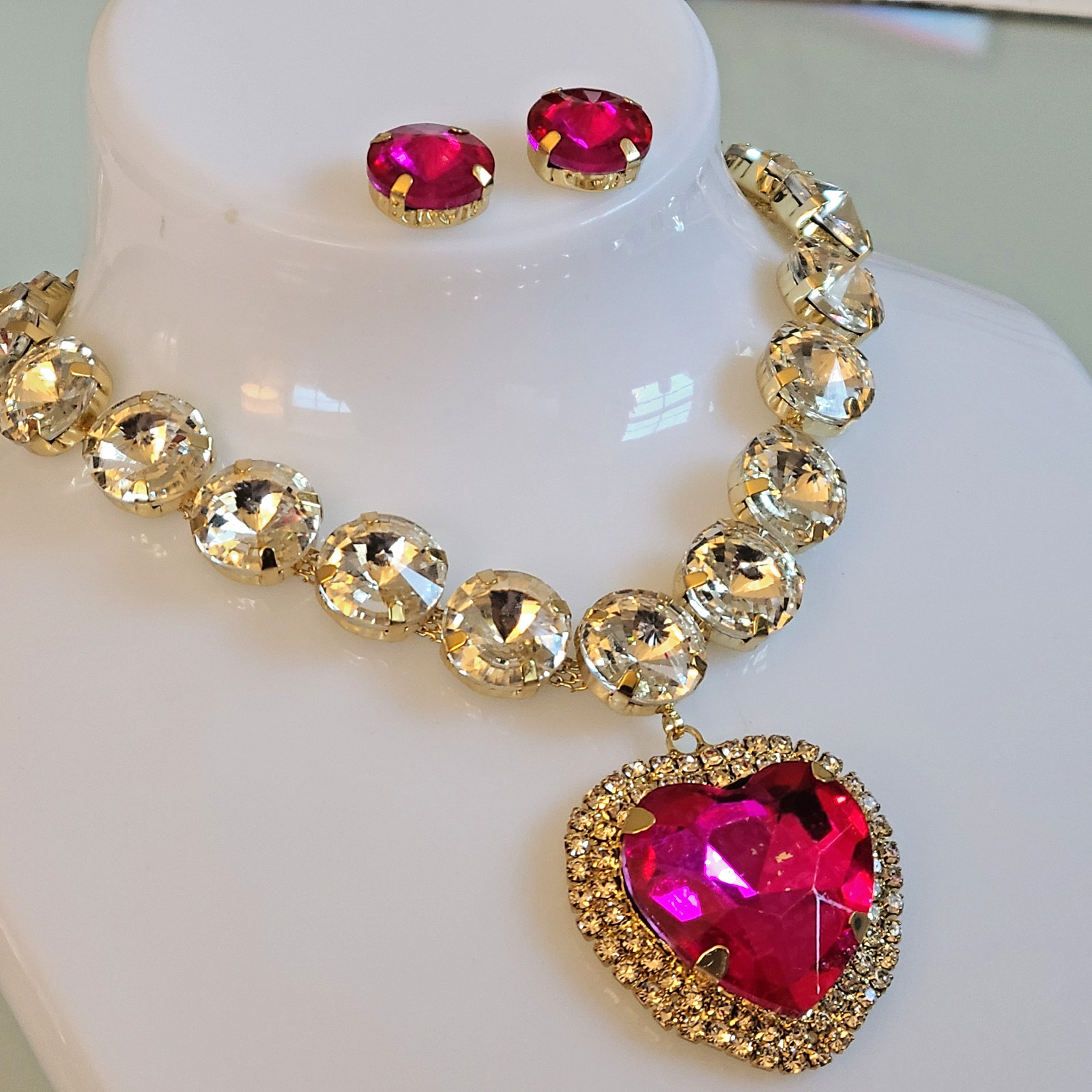 Valentine’s Statement Set: 16 Crystal Collet Necklace Fuchsia Heart Pendant + E