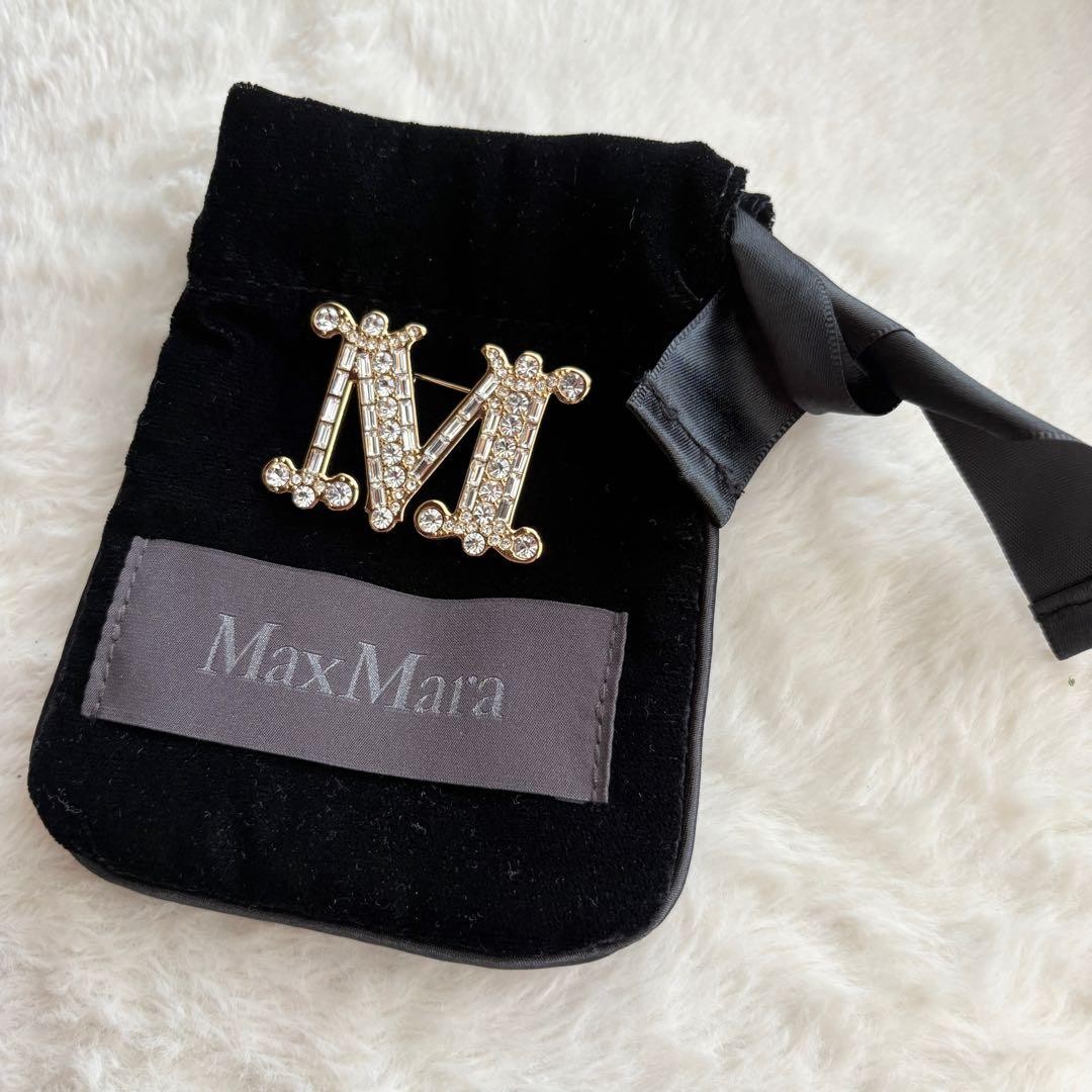 Max Mara Vintage Luxury Crystal M Logo Gold Brooch Pin Made in Italy Mint