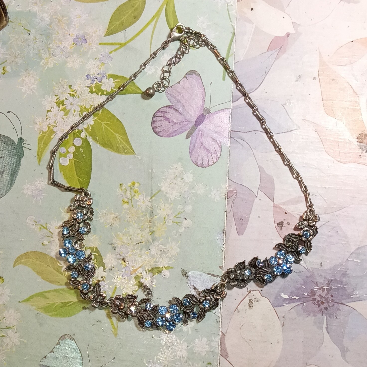 Silver Tone Blue Crystal Rhinestone Floral Statement Bar Link Chain Necklace