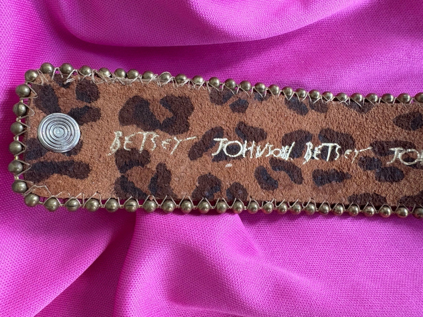Betsey Johnson Vintage Tattoo Pink Rose Thorn Gold Leather Strap Bracelet RARE
