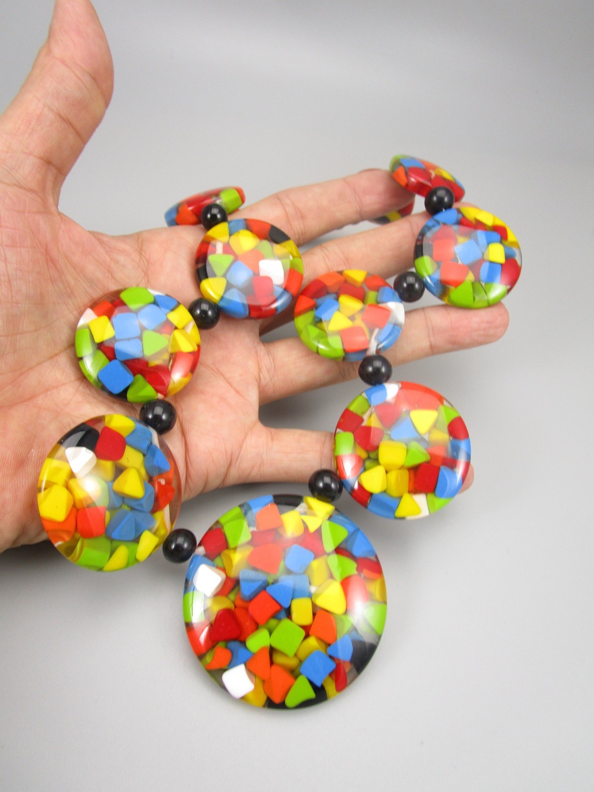  COLORFUL MARION GODART CLEAR CONFETTI RESIN CHOKER NECKLACE – FRANCE