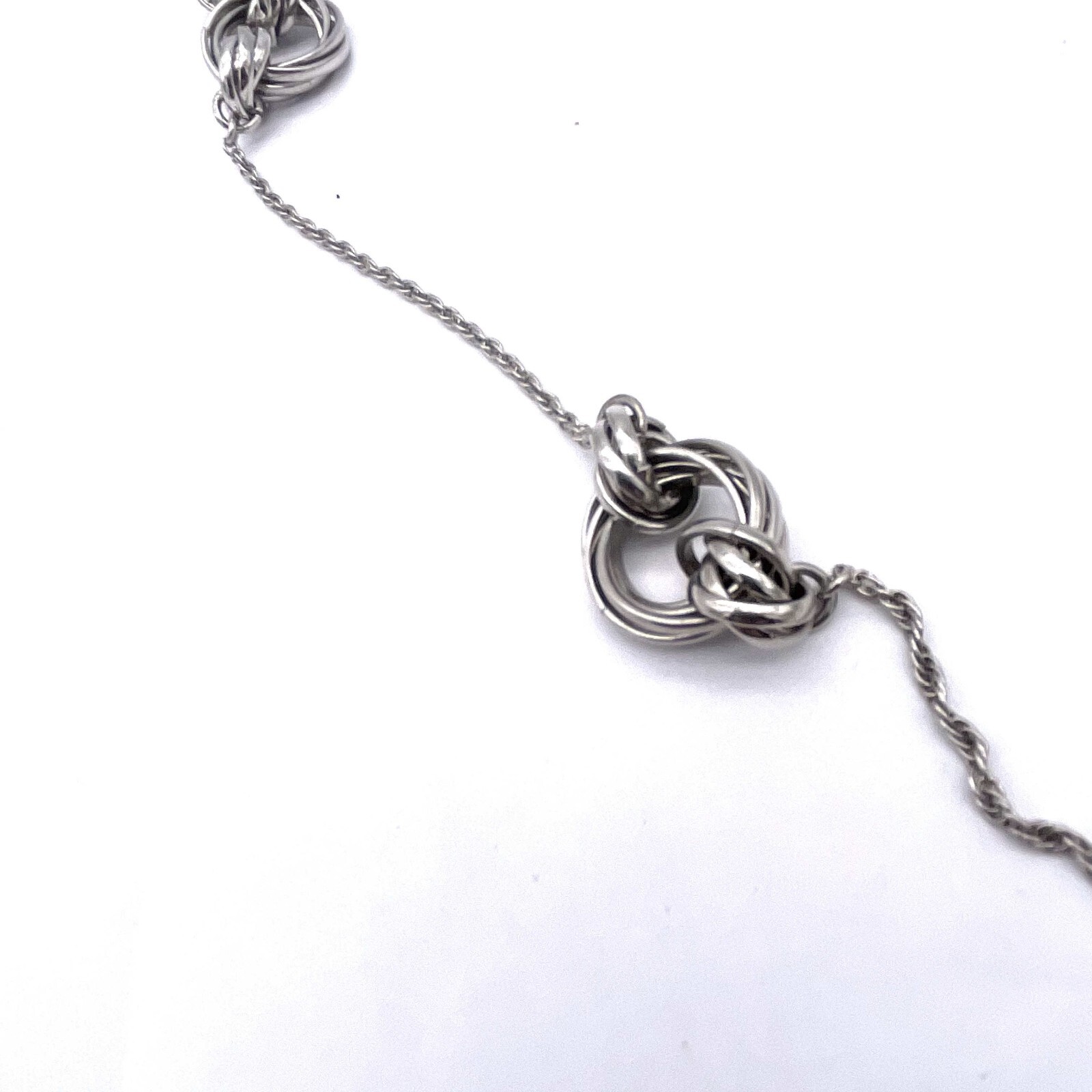 LOFT Women’s Jewelry Silver Plated Push Lock Long Necklace Size 28″ – 29″