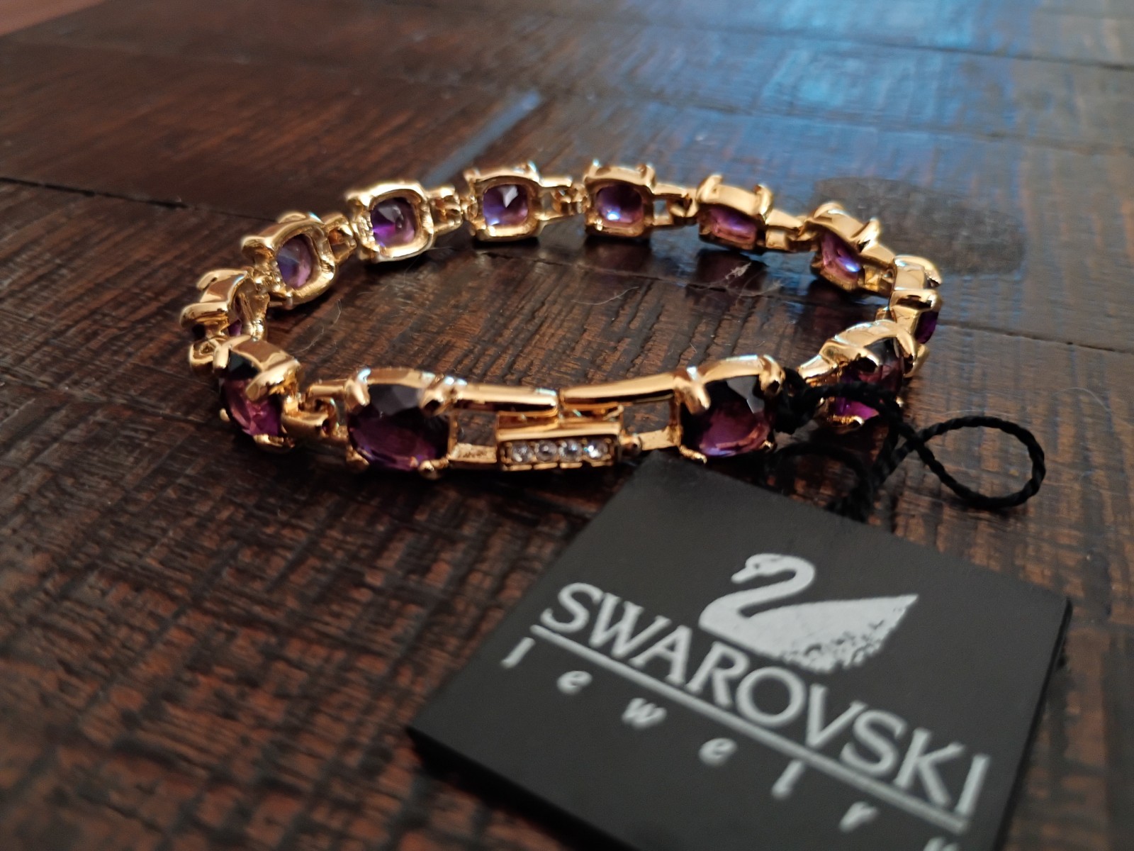 New Swarovski Crystal Amethyst Stone/Gold Bracelet