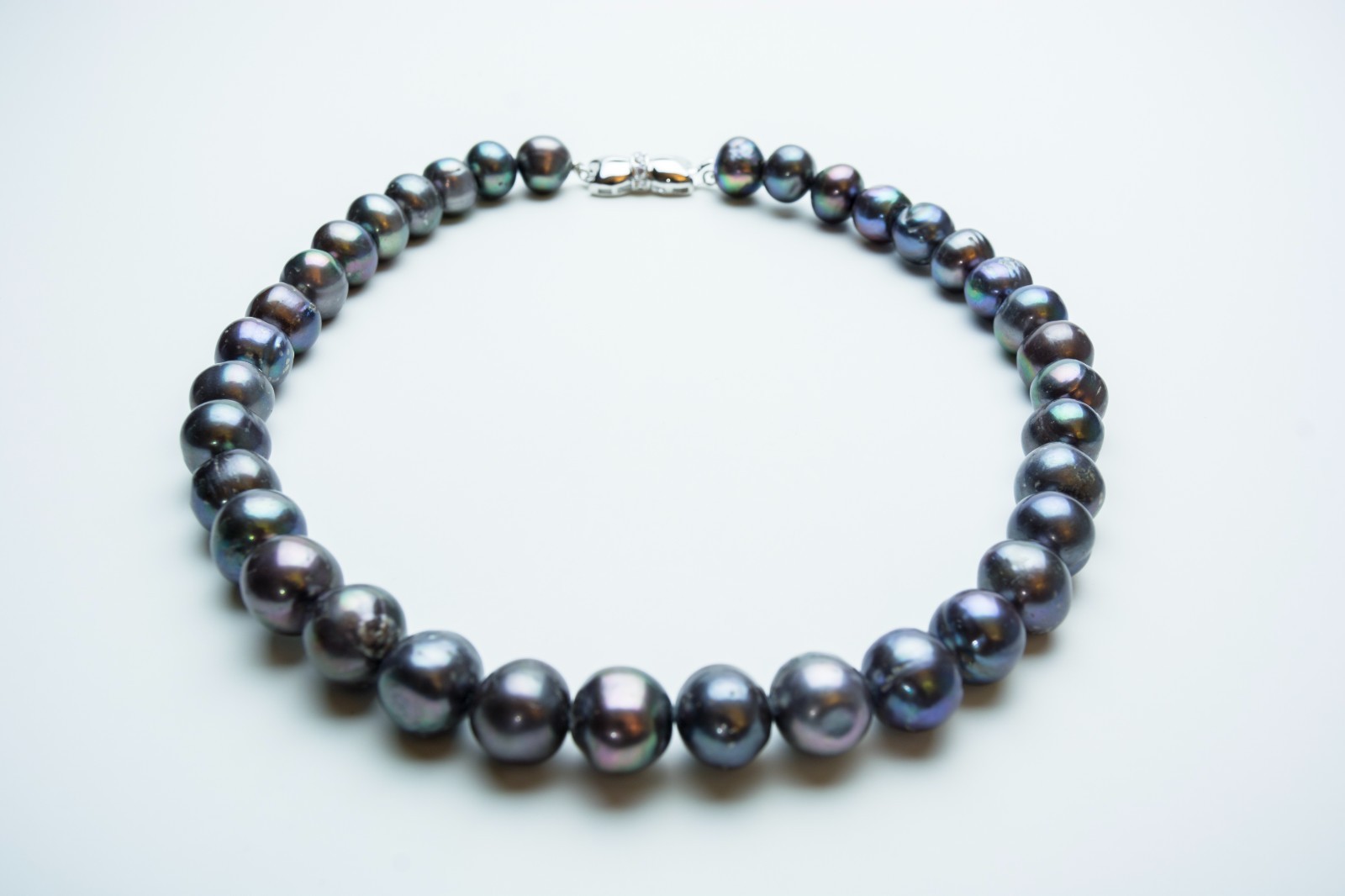 Large 12-14mm Grayish Black Near Round Pearl Necklace 17″ Handmade Beaded Choker
