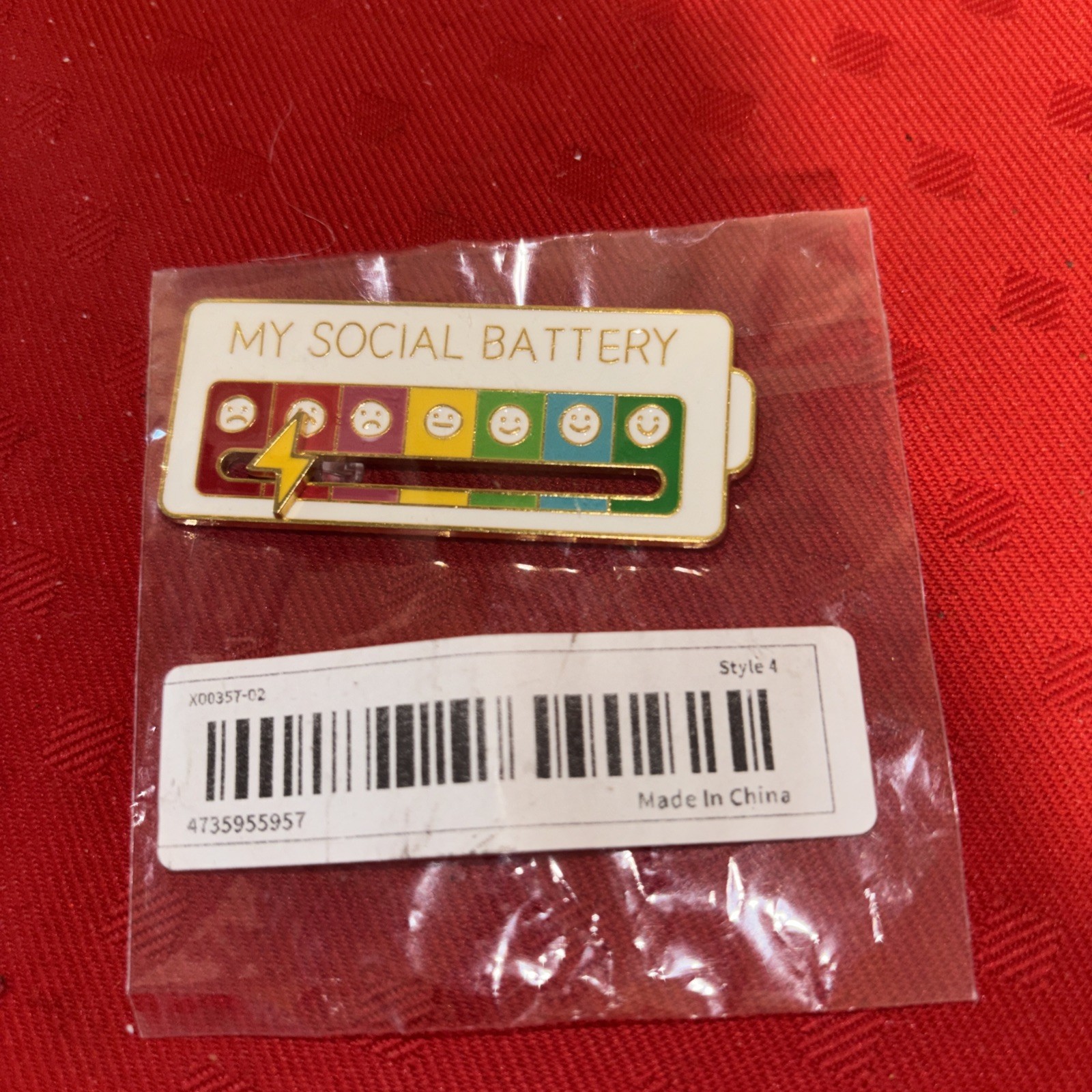 Mood Energy Brooch Social Battery Pin Funny Expression Badge for Clothes Gift