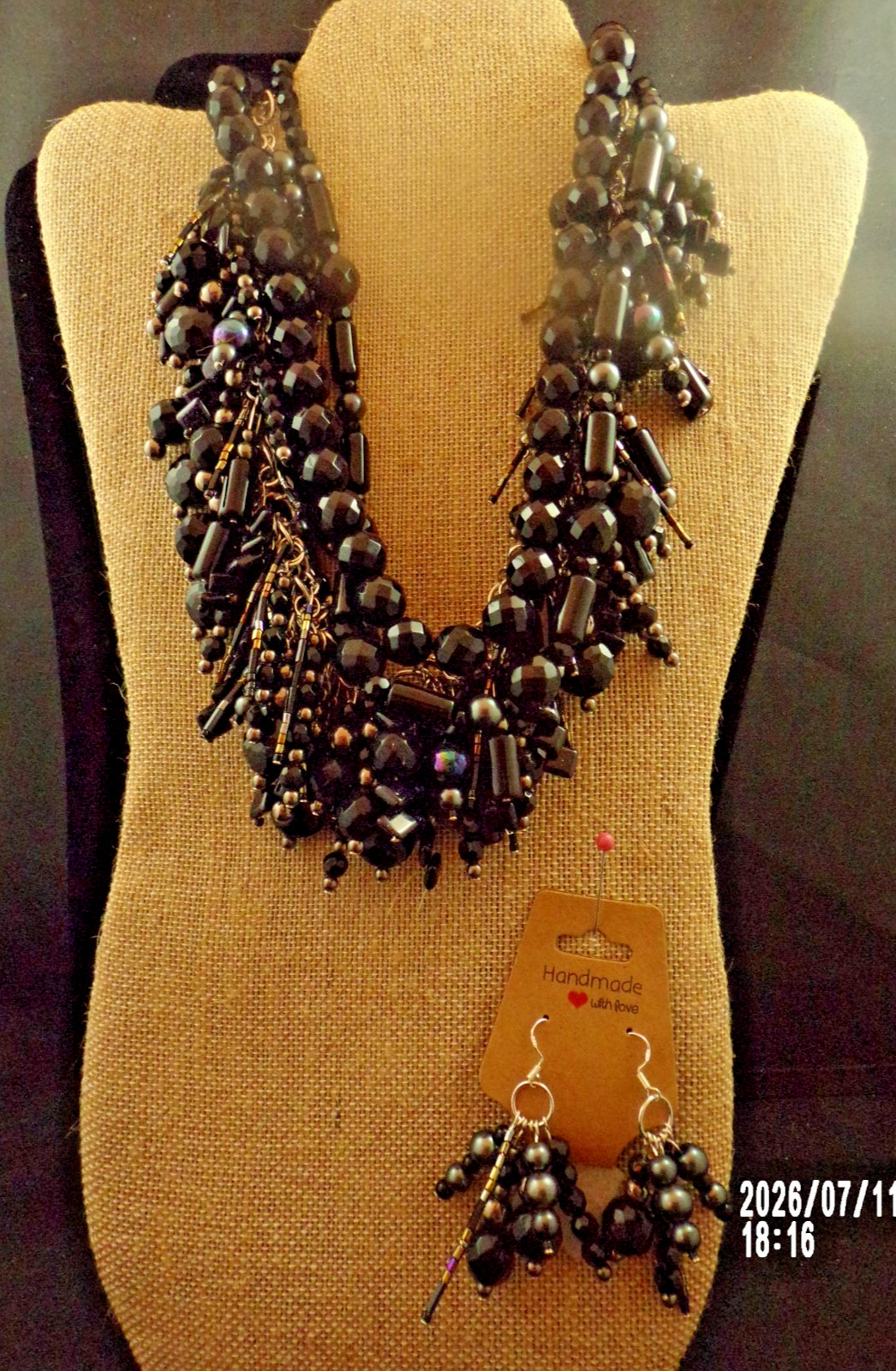 Black Bead Cluster Iridescent Statement Collar Necklace & Earrings (117)