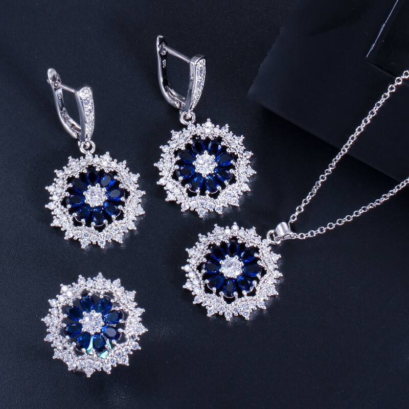 Pretty Flower Pendant Necklace Earrings Ring Set Silver Plated Women CZ Jewelry