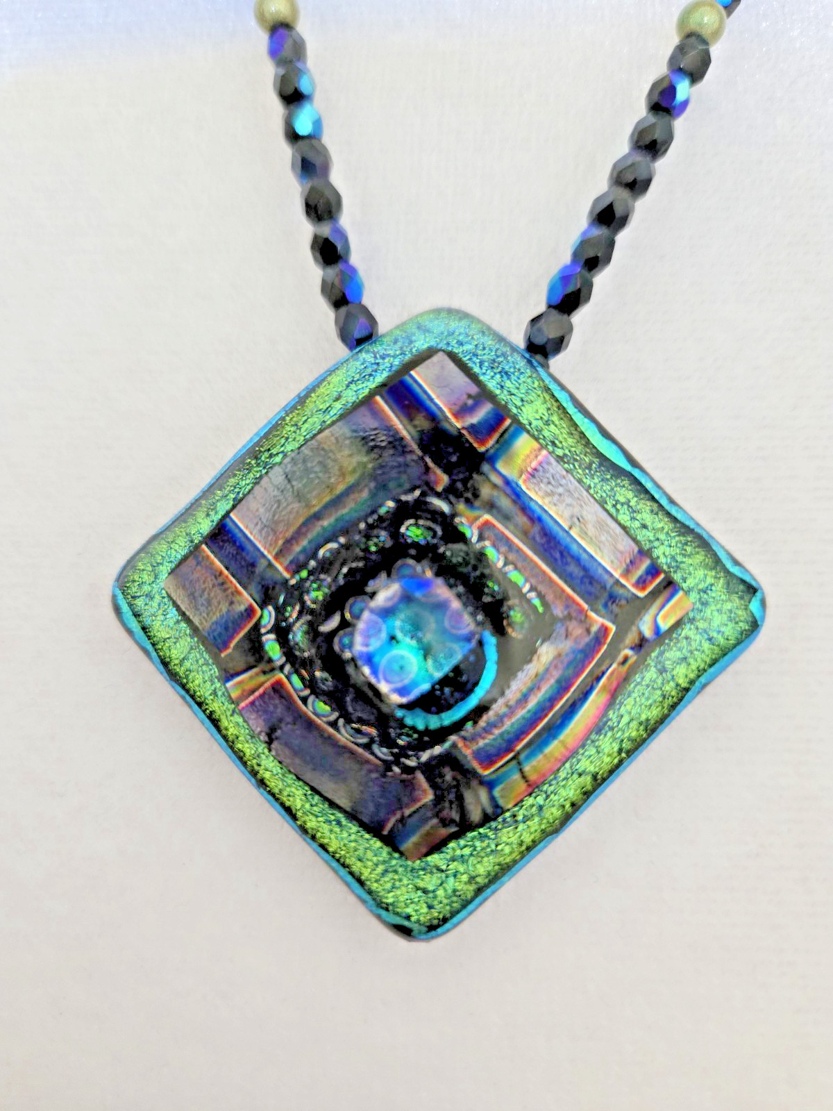 Work of Art Geometric Lightweight Necklace & Earrings 925 Connections