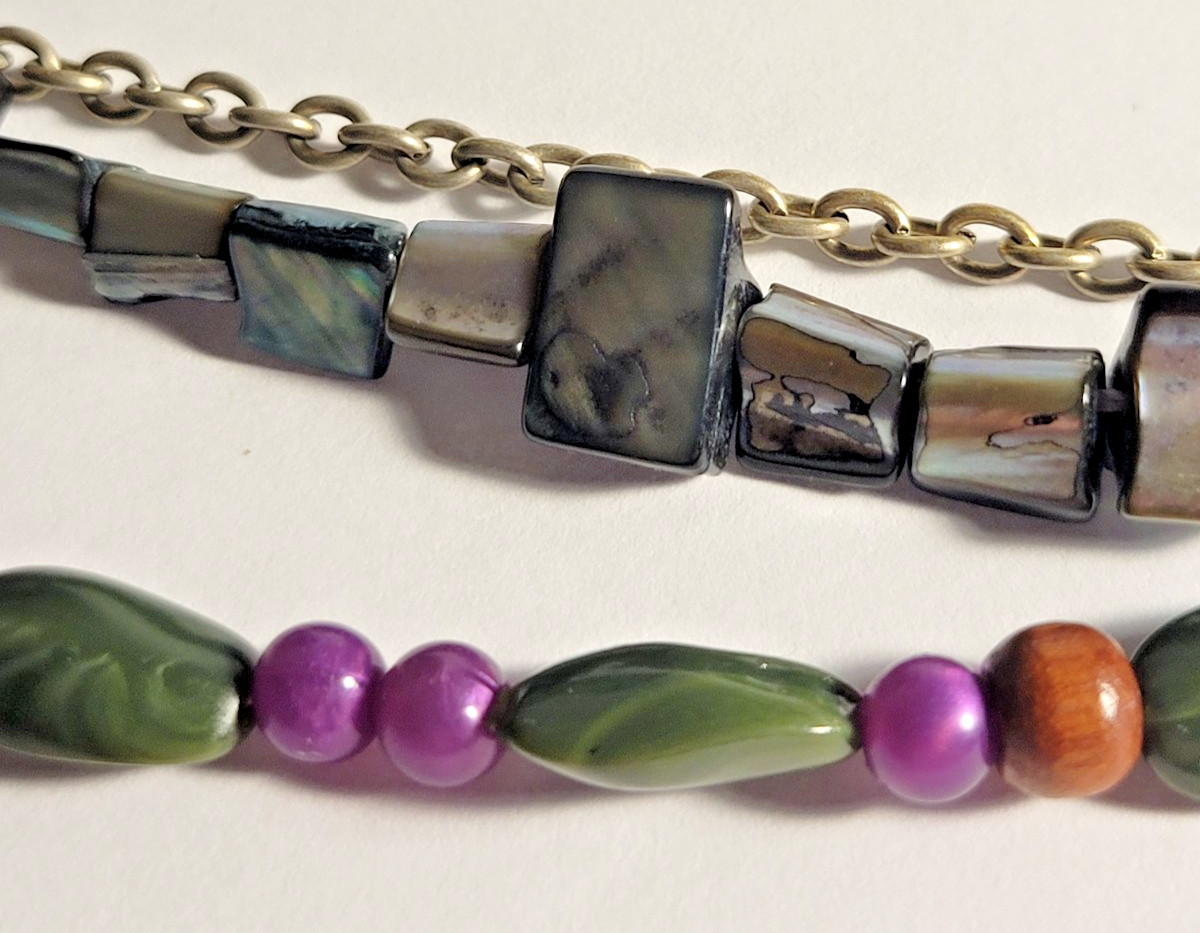 Multi Strand Beaded Boho Necklace Shell Wood Green Purple Iridescent Layered 21″