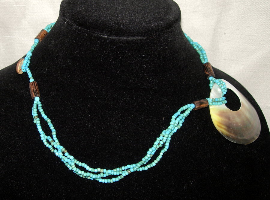 Santa Fe Style Turquoise Color Bead Three Strand Necklace with Shell Centerpiece