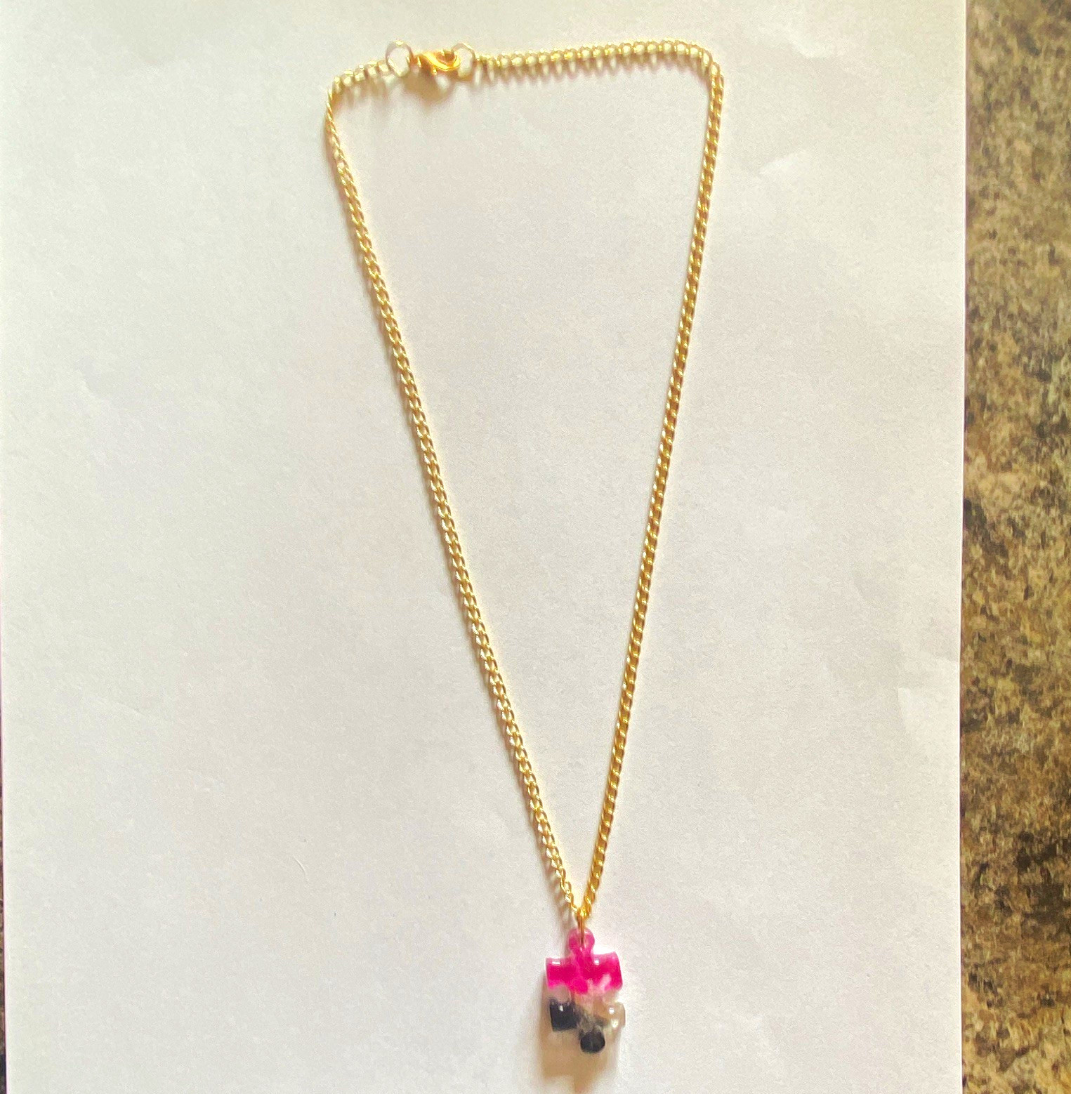 Gold-Tone Chain Necklace Pink/ Black / White Resin Charm Pendant HOMEMADE Lot# 8
