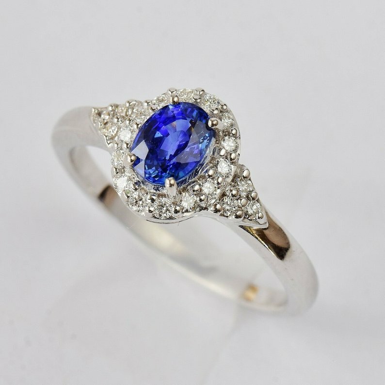 0.85Ct Simulated Diamond Engagement Ring 14K White Gold Plated Silver