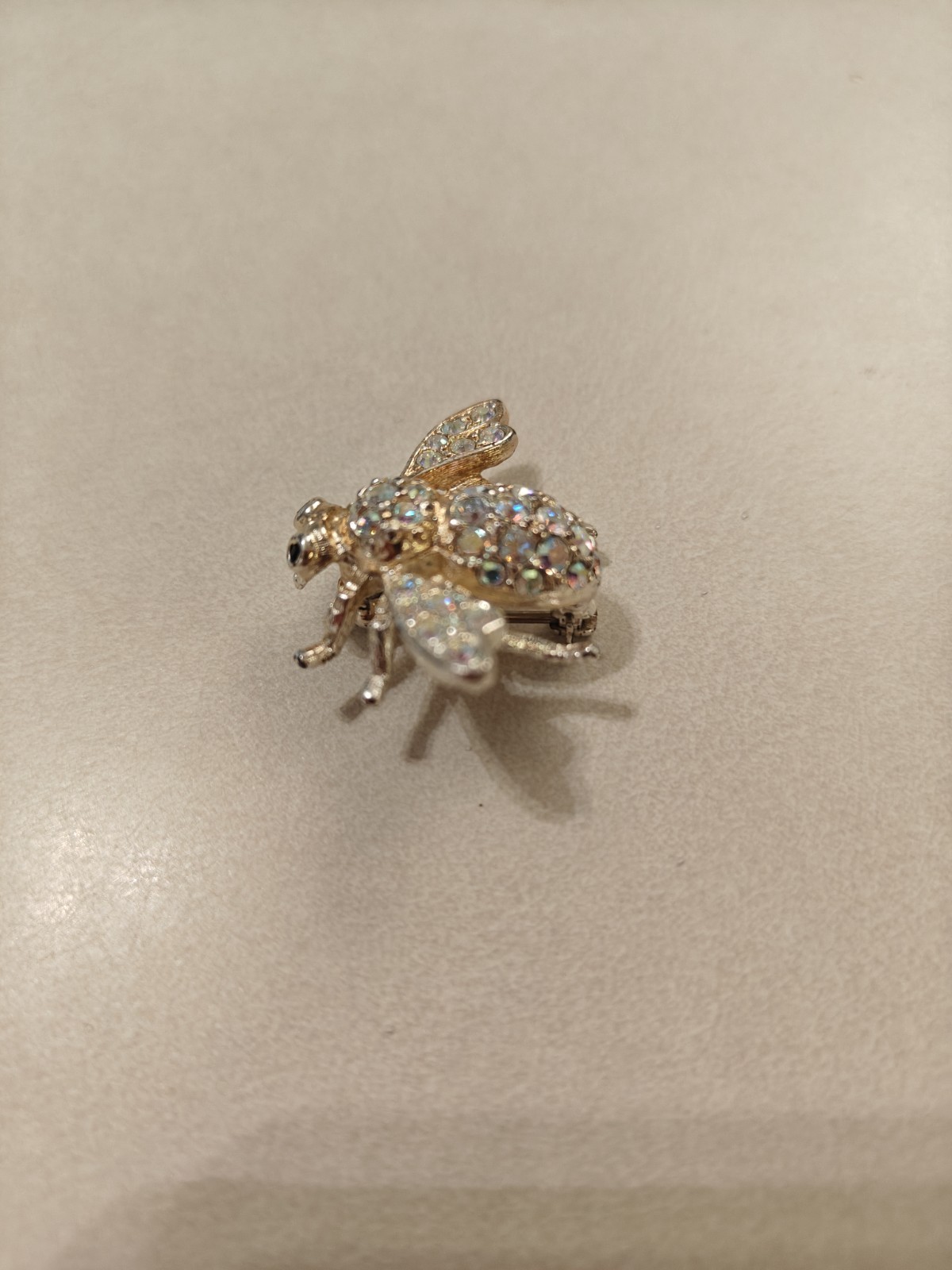 Joan Rivers Silver-Tone Clear Rhinestone Bee Brooch / Pin