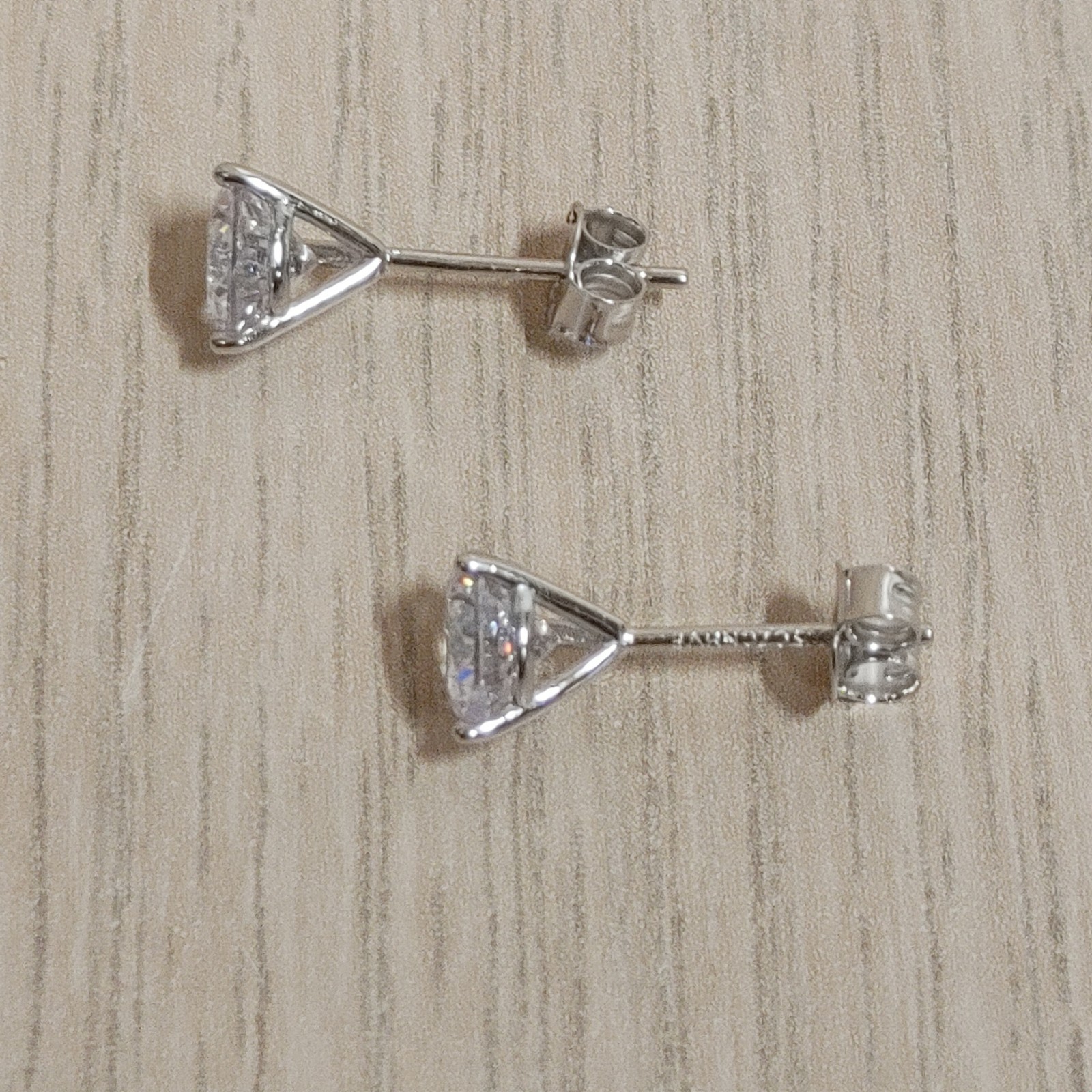 Sterling Silver Cubic Zerconia Stud Earrings Clear Round 925 NWOT