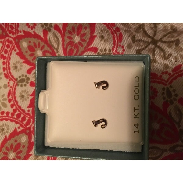Solid 14k Yellow Gold Small Diamond-cut A-Z Initial Stud Earrings – Initial